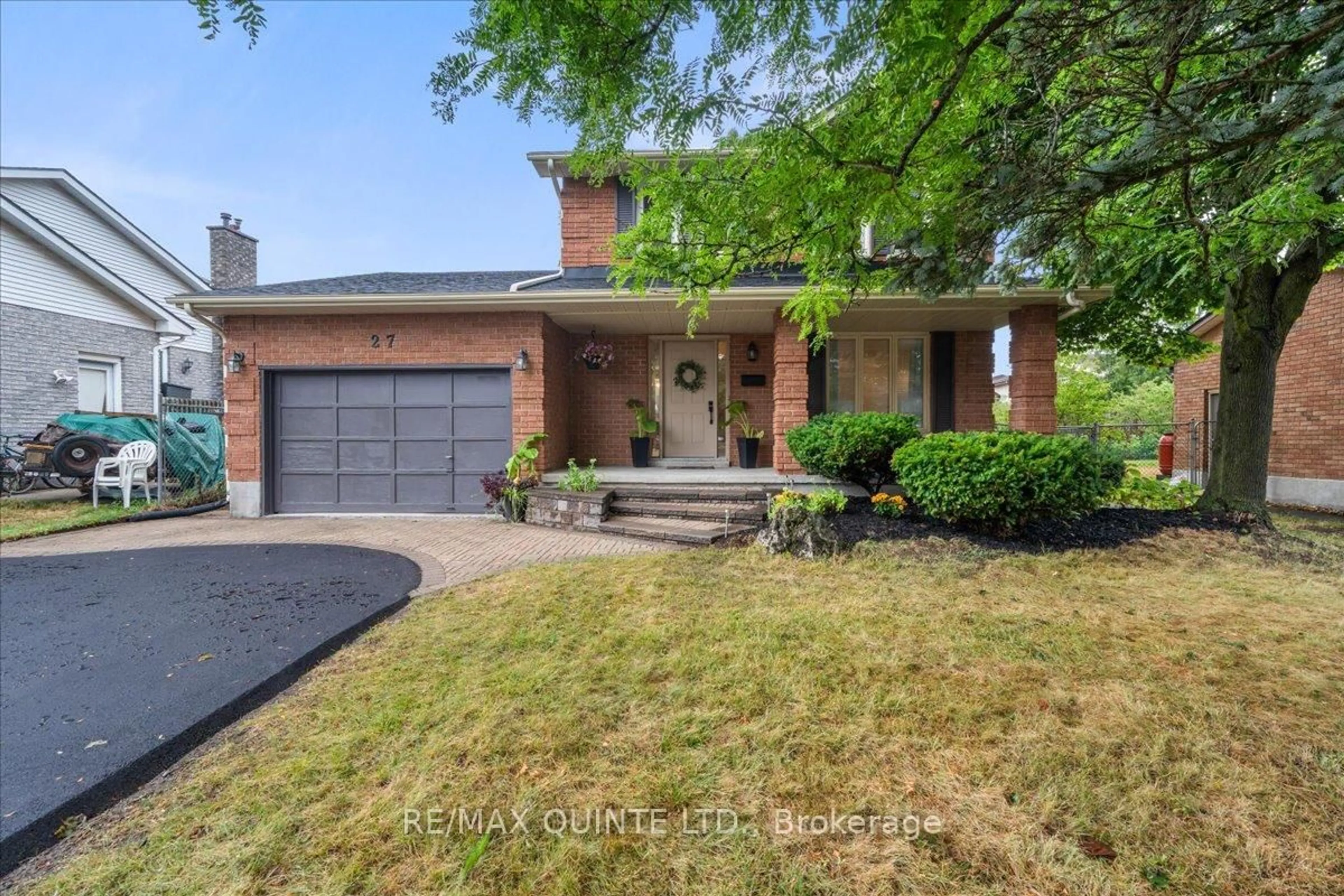 Home with brick exterior material, street for 27 Morris Dr, Belleville Ontario K8P 5B3