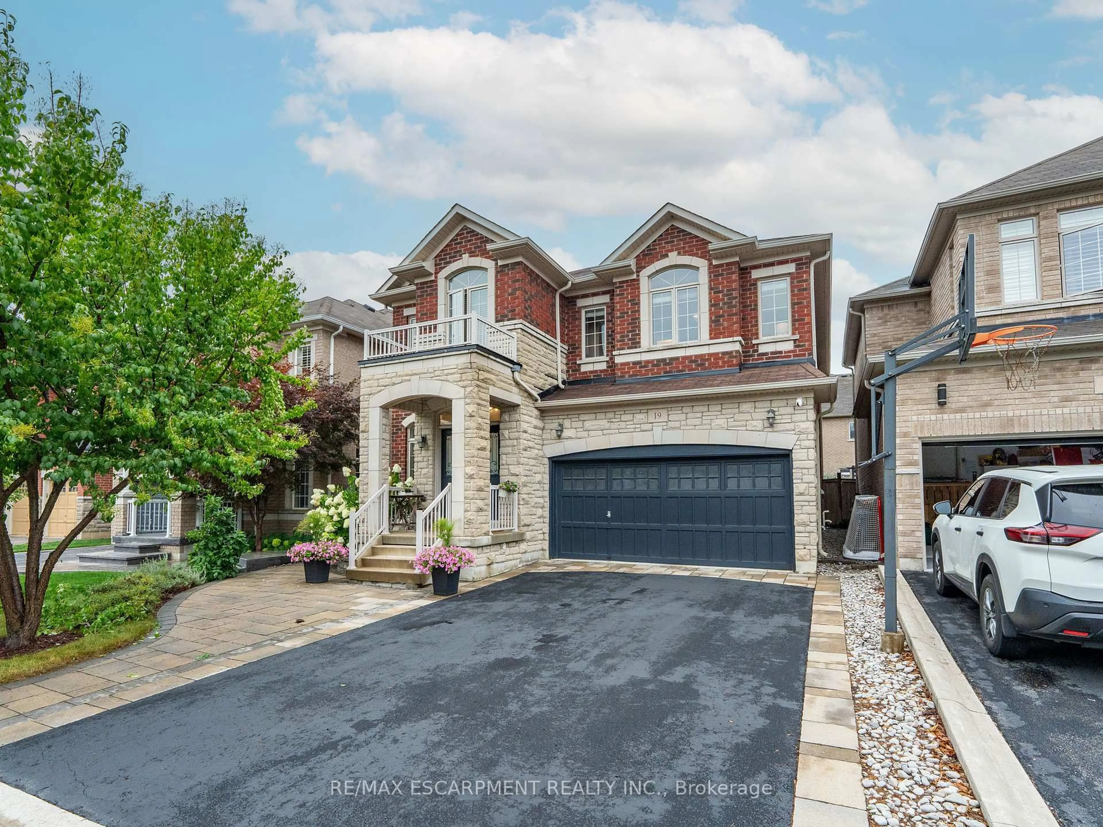 Home with brick exterior material, street for 19 McKnight Ave, Hamilton Ontario L8B 0R5