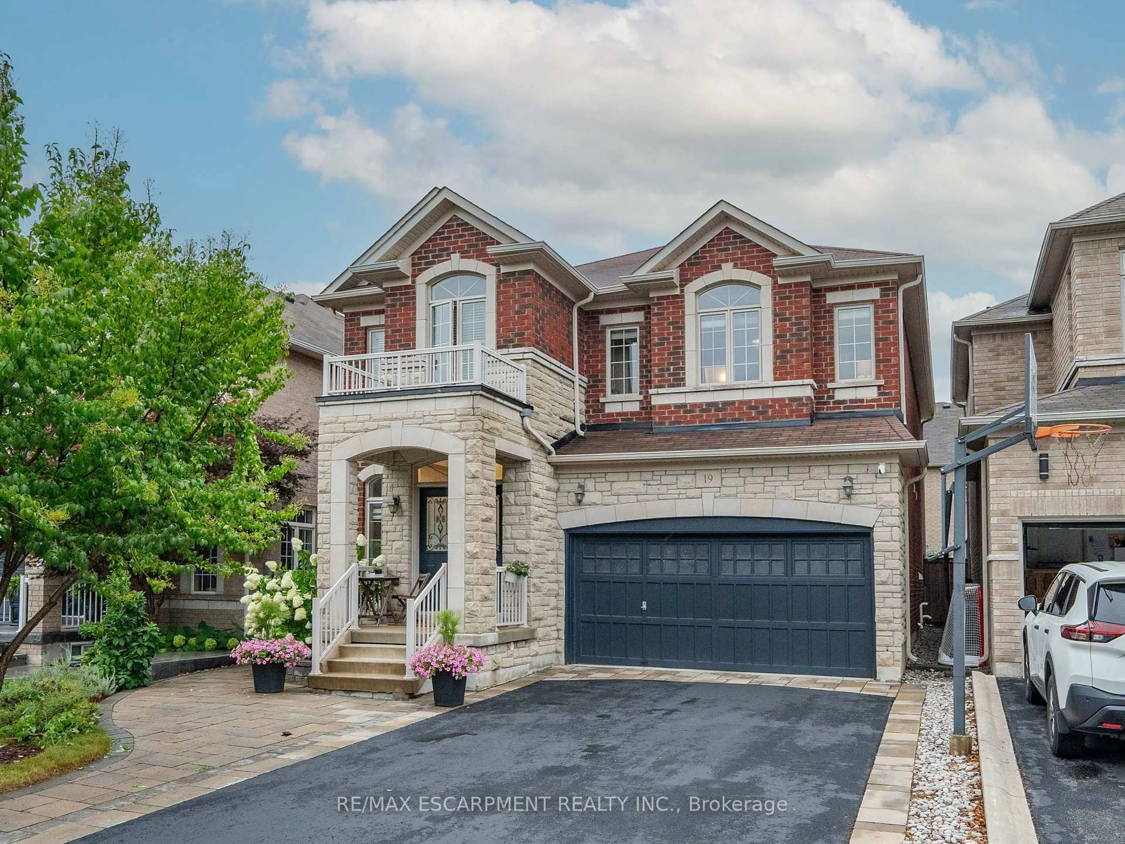 Home with brick exterior material, street for 19 McKnight Ave, Hamilton Ontario L8B 0R5
