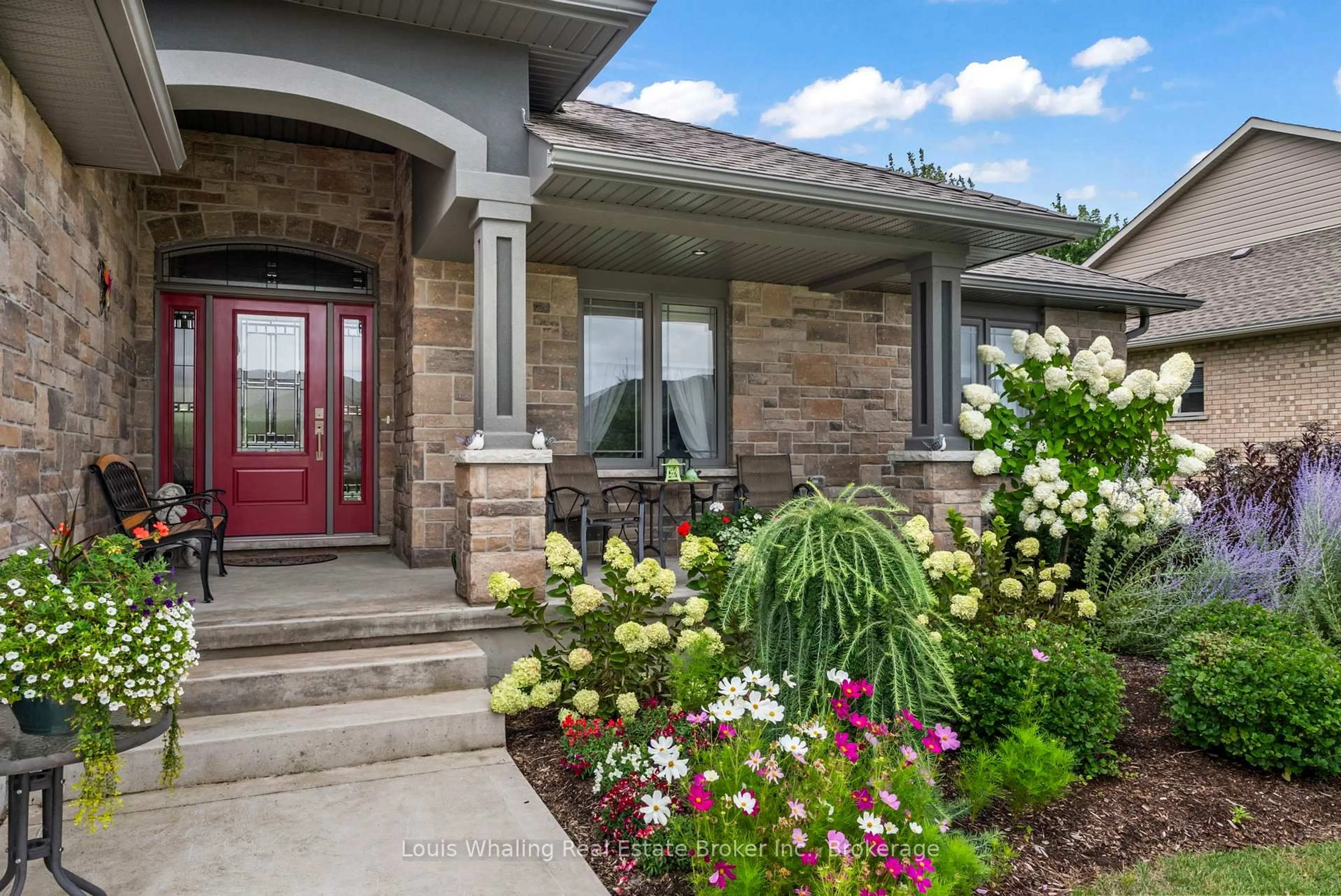 Unknown for 108 12th A Ave, Hanover Ontario N4N 3T8