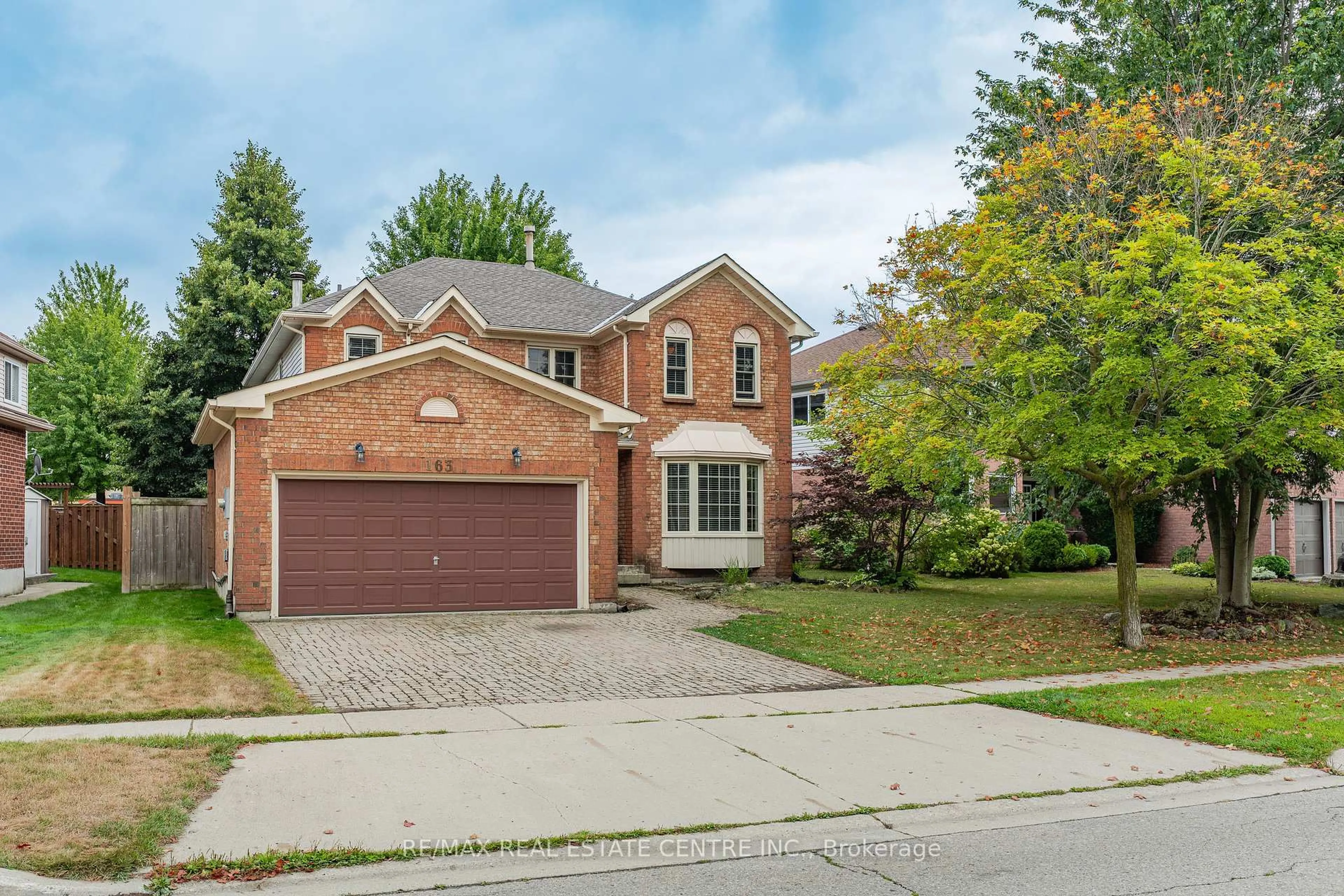 Home with brick exterior material, street for 163 GLENVALLEY Dr, Cambridge Ontario N1T 1R1
