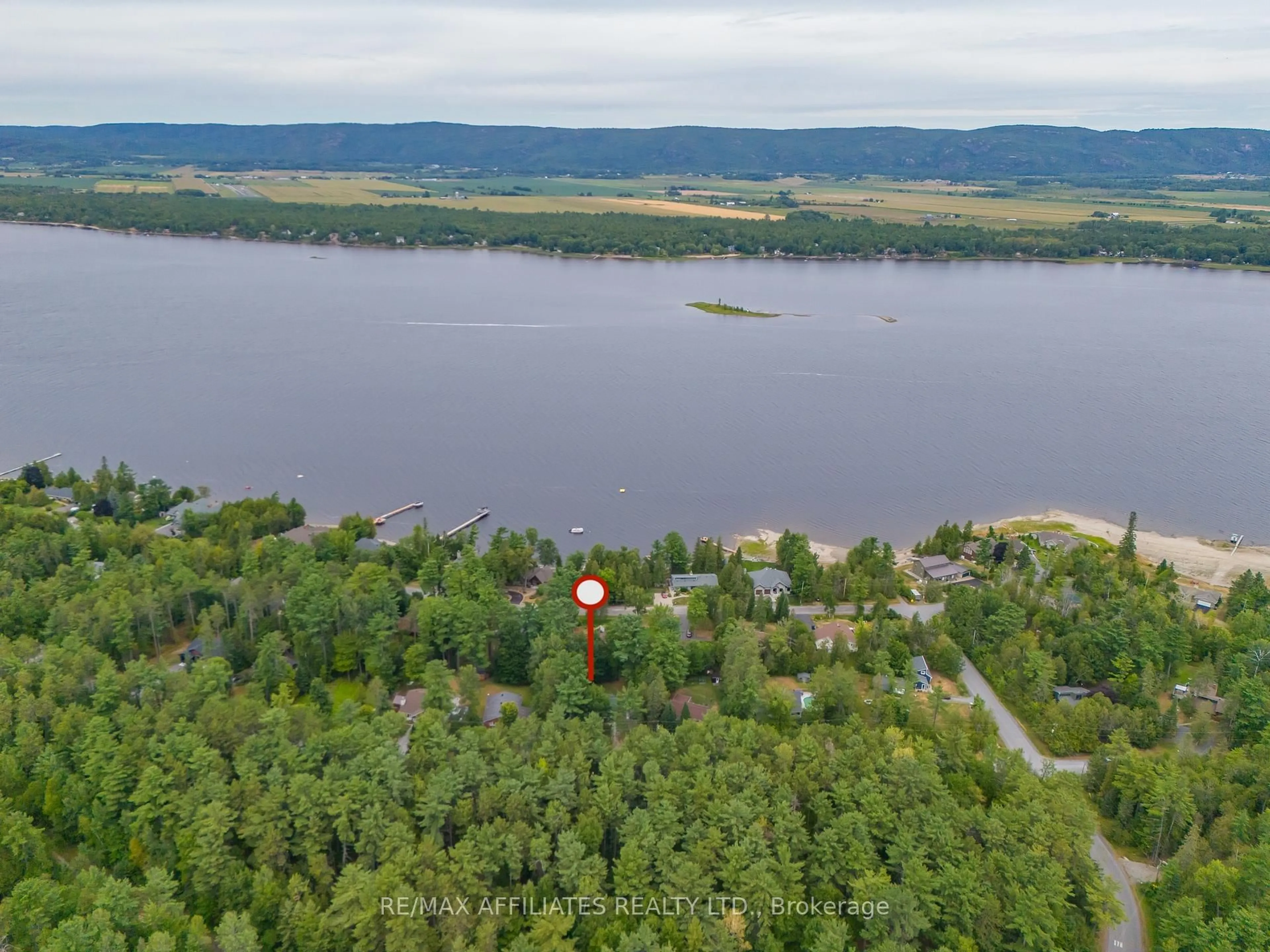 A pic from outside/outdoor area/front of a property/back of a property/a pic from drone, water/lake/river/ocean view for 3662 Forestview Lane, Ottawa Ontario K0A 1T0