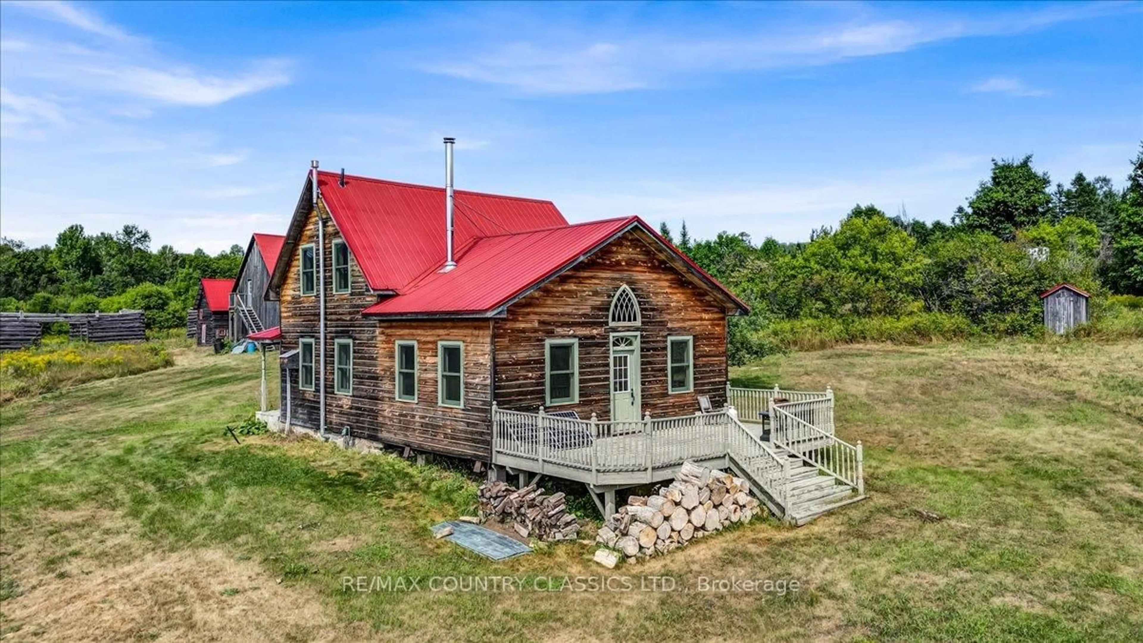 A pic from outside/outdoor area/front of a property/back of a property/a pic from drone, building for 561 Letterkenny Rd, Palmer Rapids Ontario K0J 2E0