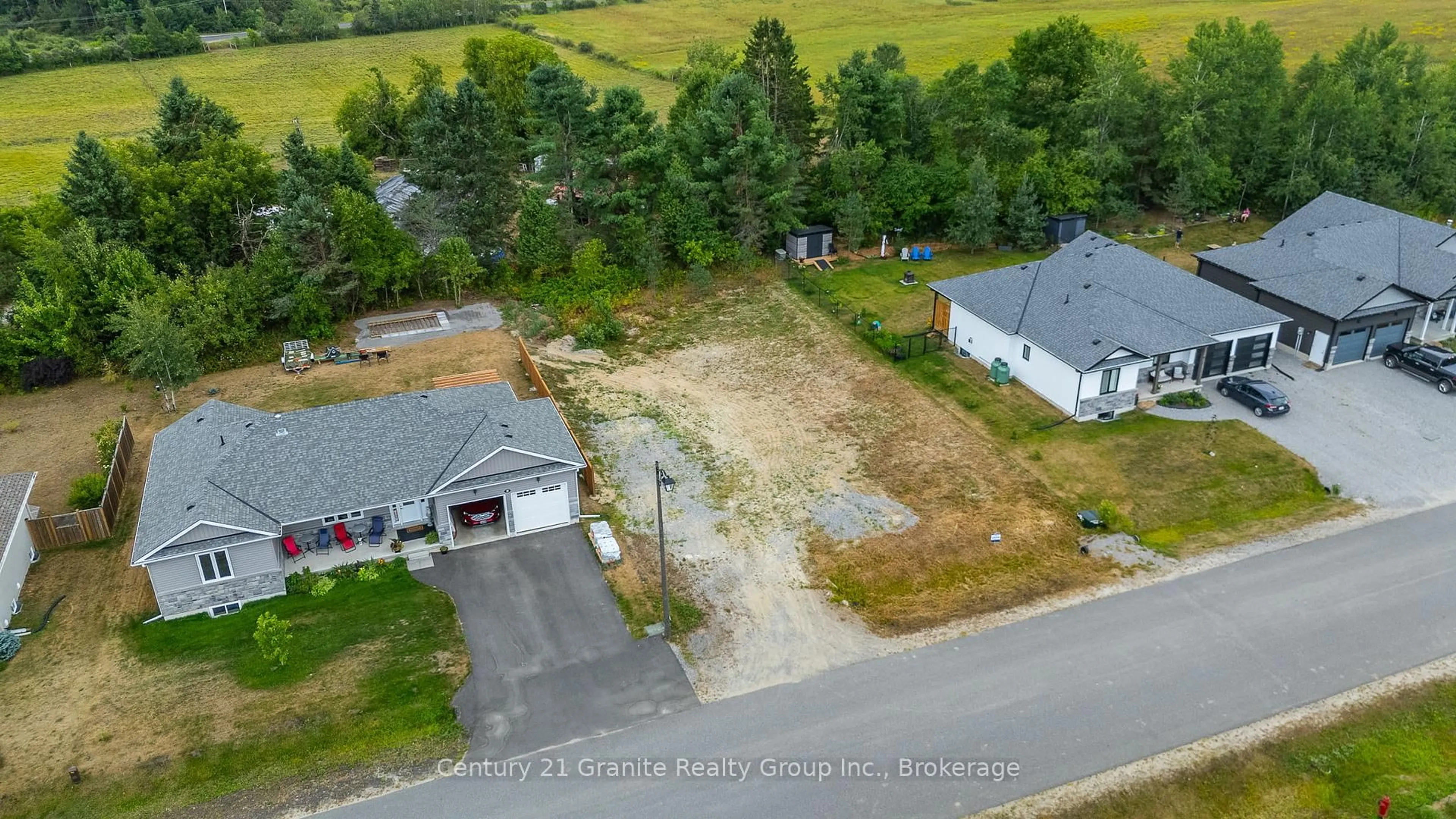 A pic from outside/outdoor area/front of a property/back of a property/a pic from drone, street for Lot 17 Windover Dr, Minden Hills Ontario K0M 2K0