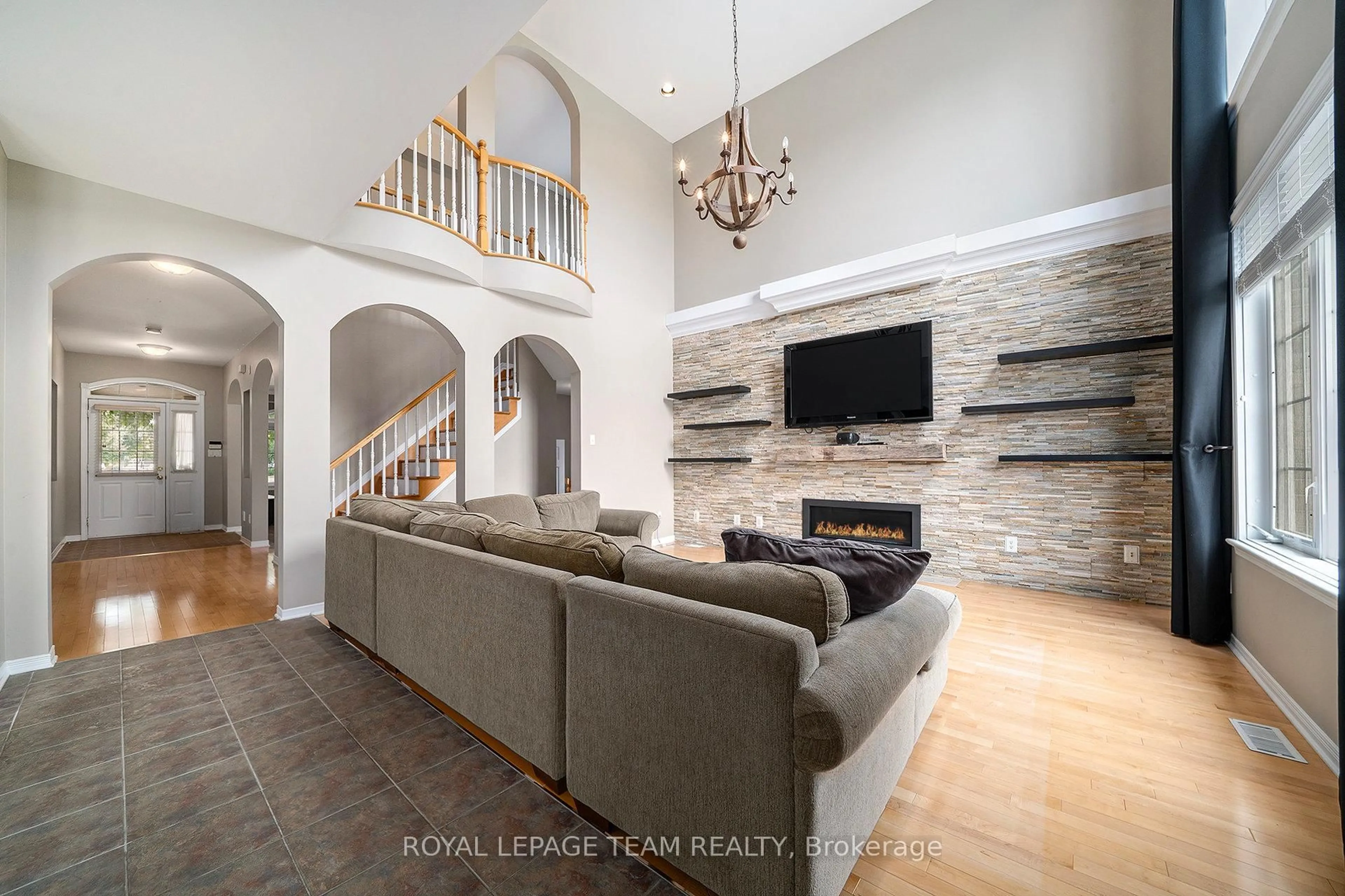 Living room with furniture, unknown for 9 Fencerow Way, Nepean Ontario K2J 4X8