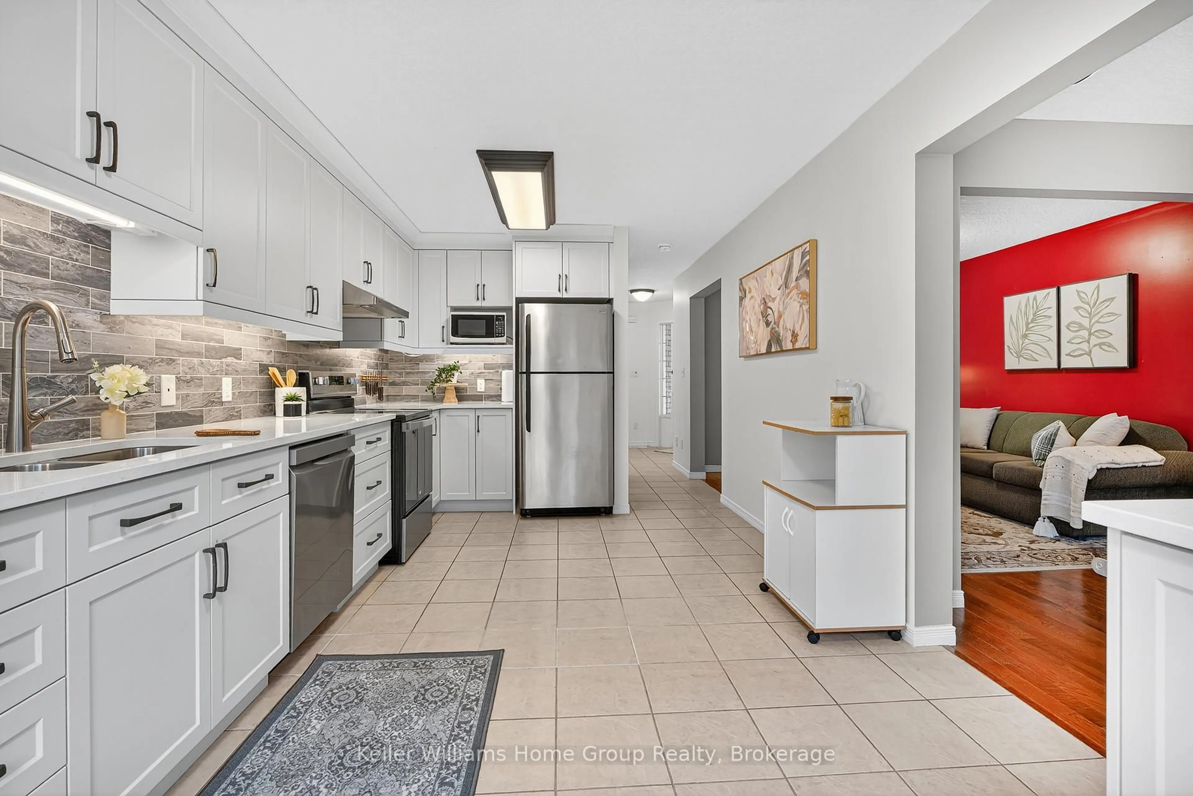 Open concept kitchen, ceramic/tile floor for 90 Udvari Cres, Kitchener Ontario N2N 0A2