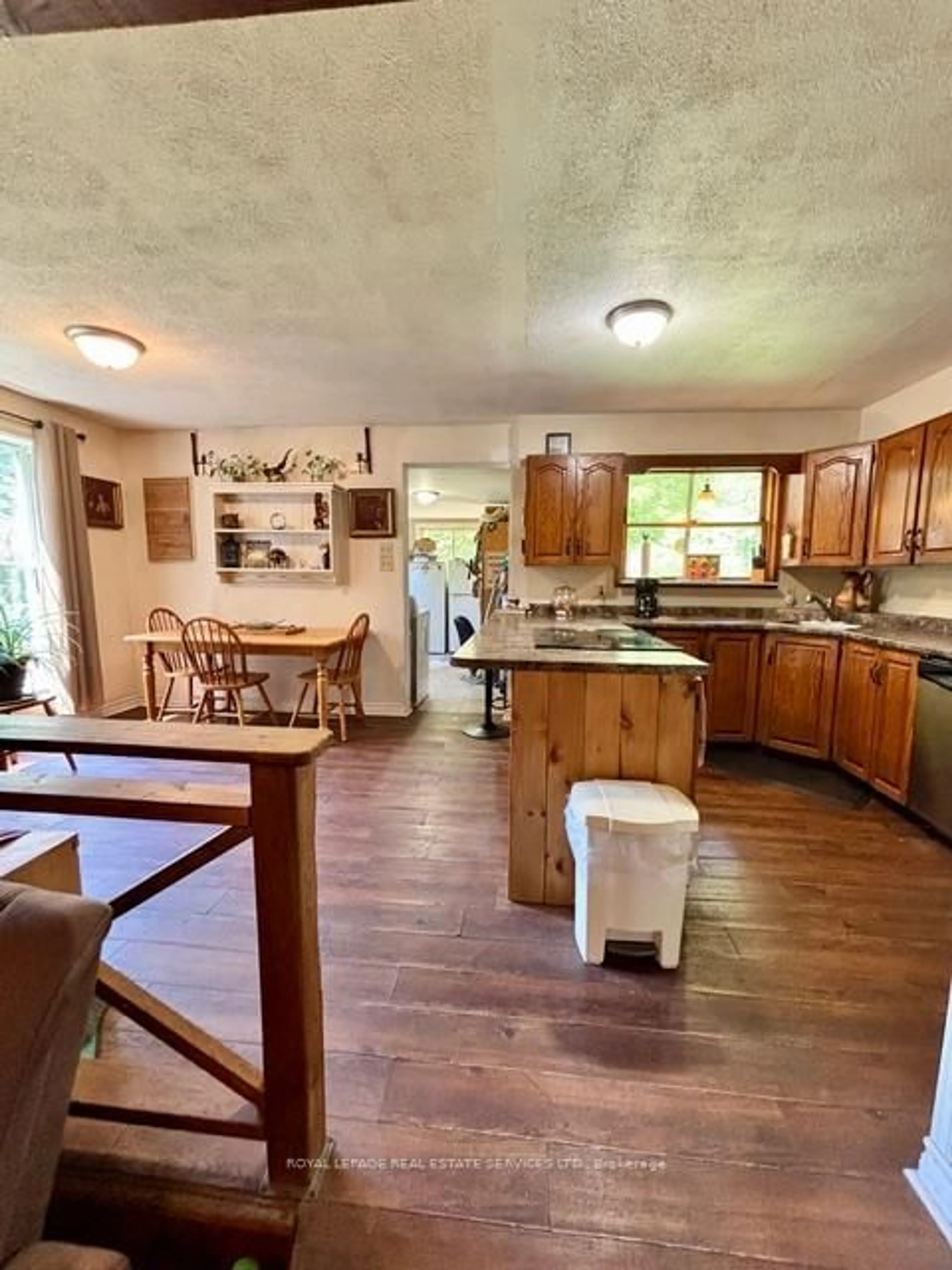 Open concept kitchen, unknown for 1116 Moon River Rd, Muskoka Lakes Ontario P0C 1A0