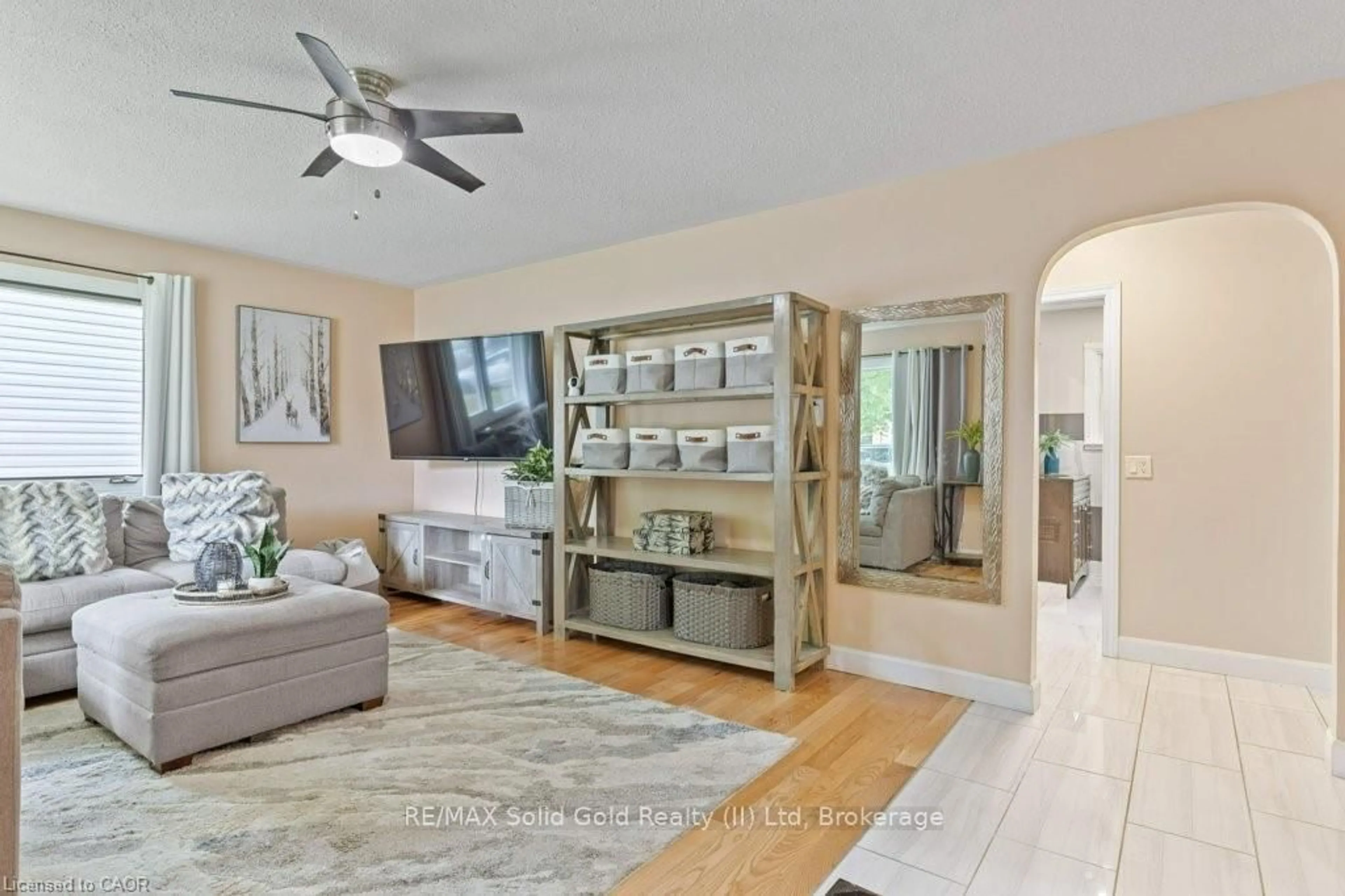 Living room with furniture, unknown for 208 King St, North Perth Ontario N0G 1B0
