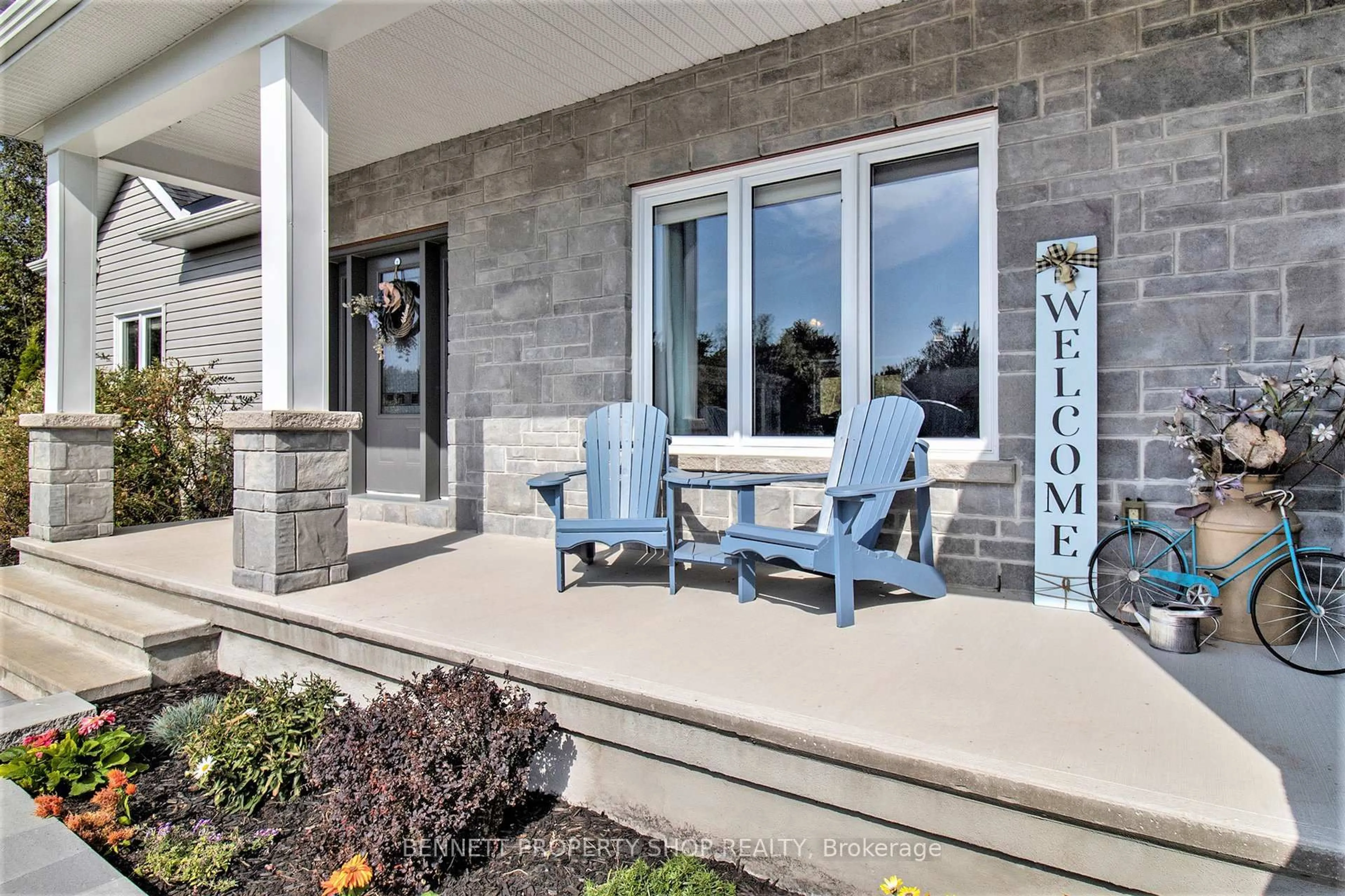 Patio, street for 145 Moise Gendron St, Clarence-Rockland Ontario K0E 1E0