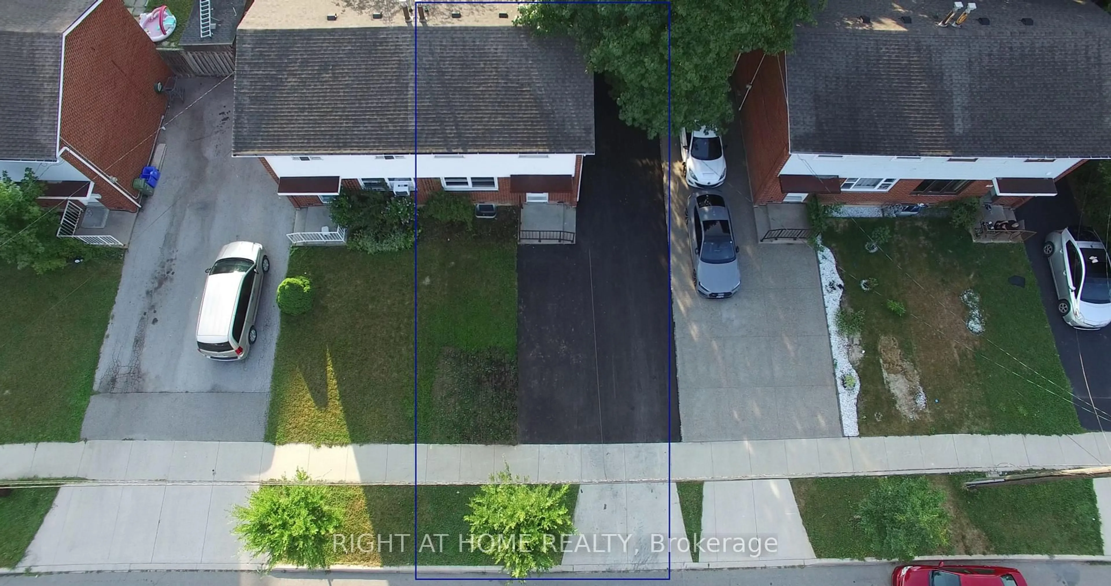 A pic from outside/outdoor area/front of a property/back of a property/a pic from drone, street for 381 East 23rd St, Hamilton Ontario L8V 2X5