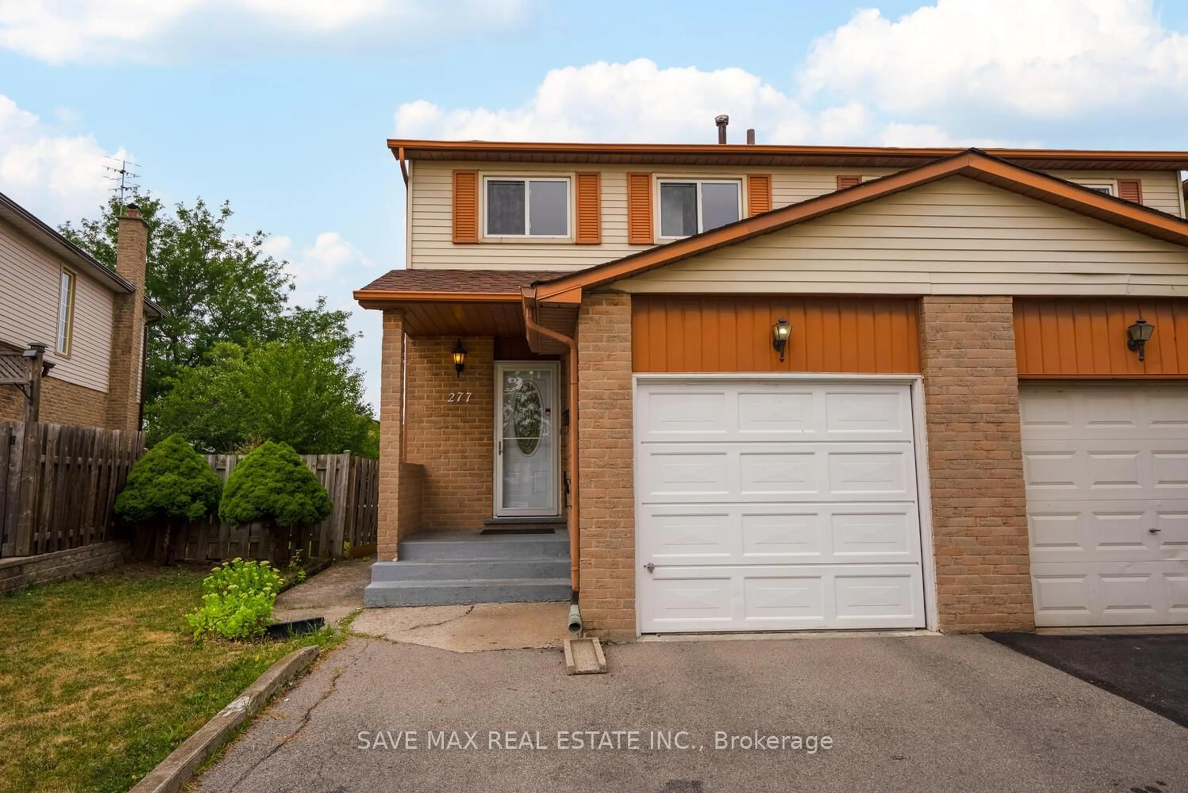 Home with brick exterior material, street for 277 Macintosh Dr, Hamilton Ontario L8E 3Z6