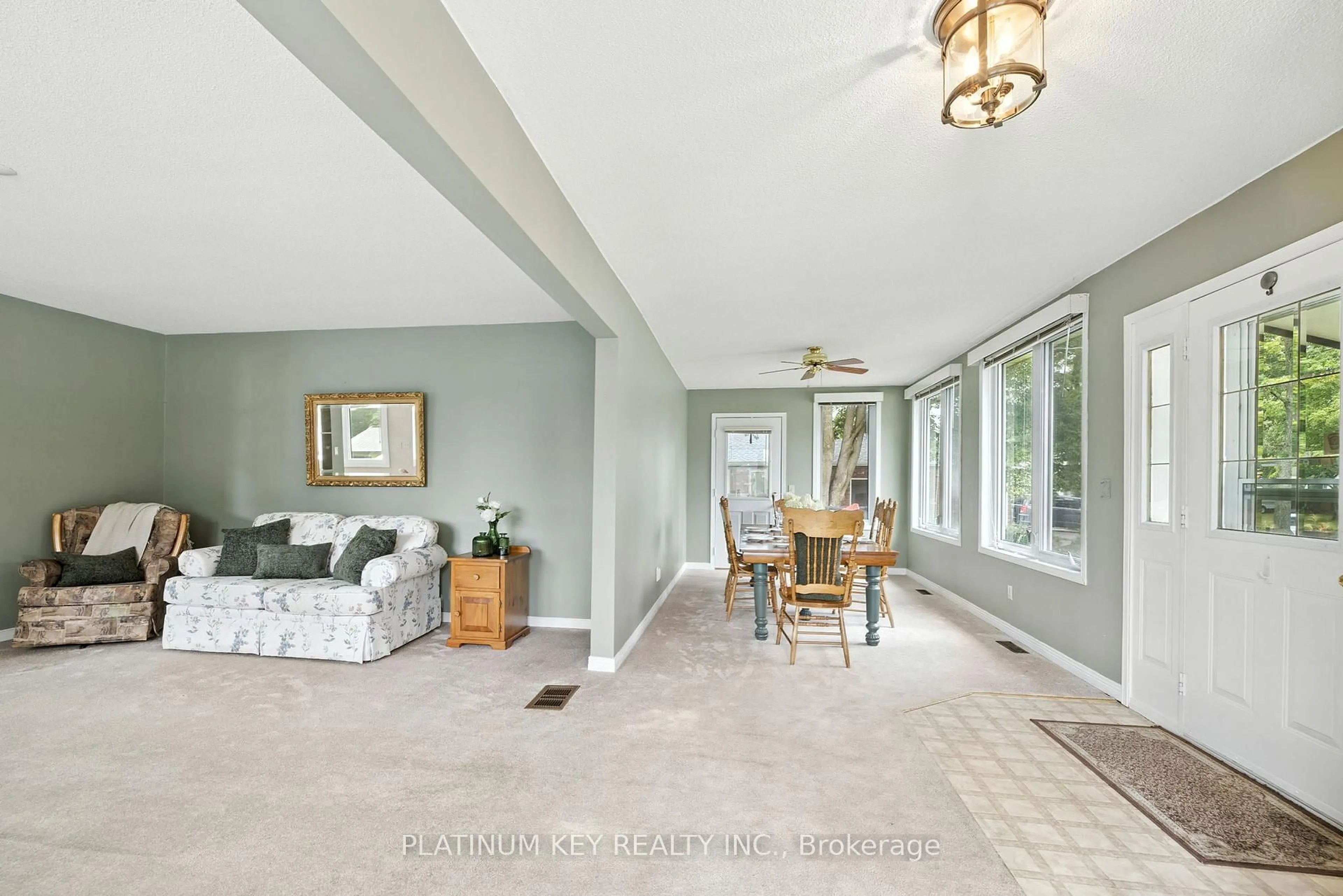 Unknown for 2331 Wellington St, Strathroy-Caradoc Ontario N0L 1W0