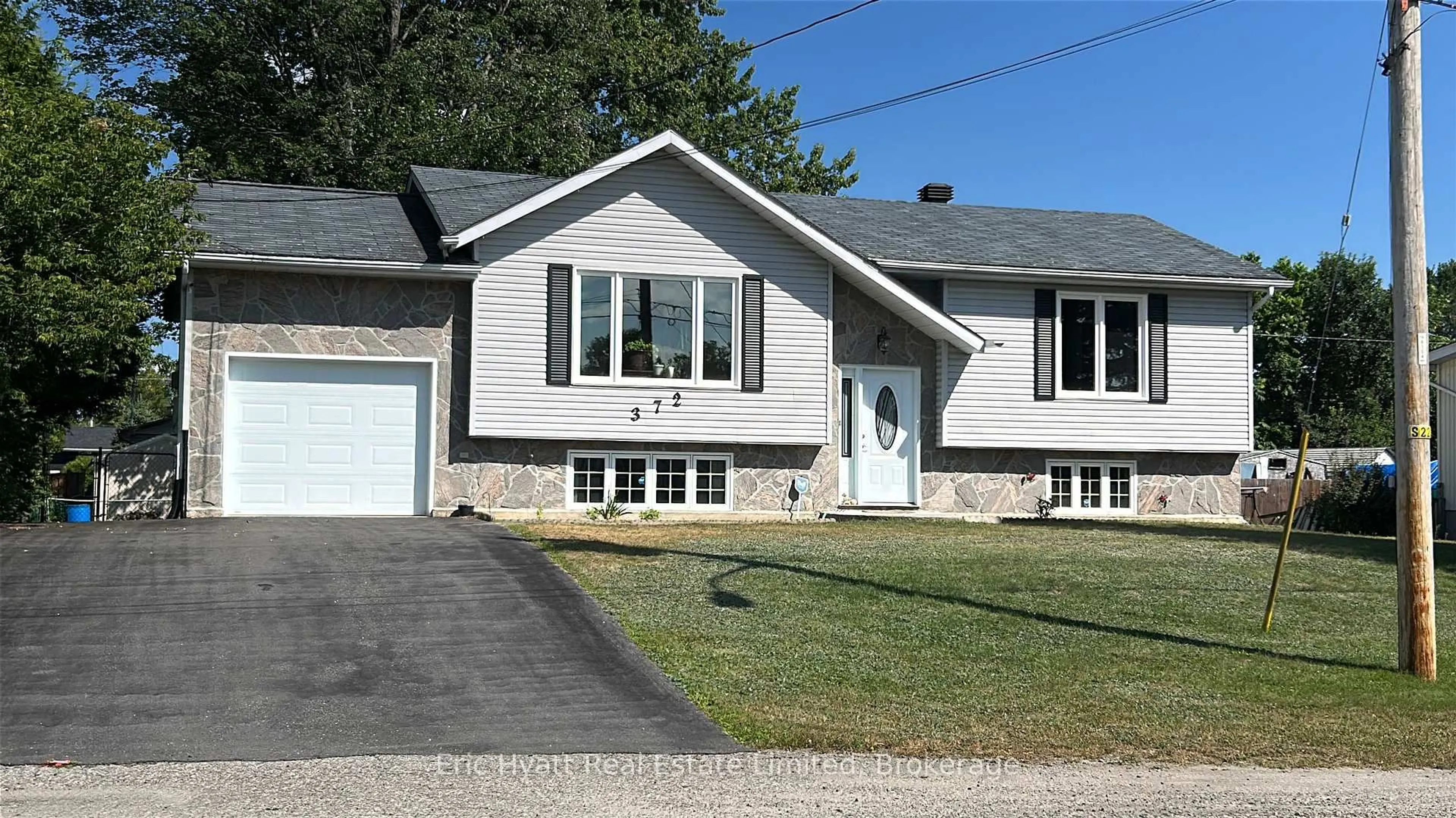 Home with vinyl exterior material, street for 372 OUELLETTE Cres, West Nipissing Ontario P2B 3G4