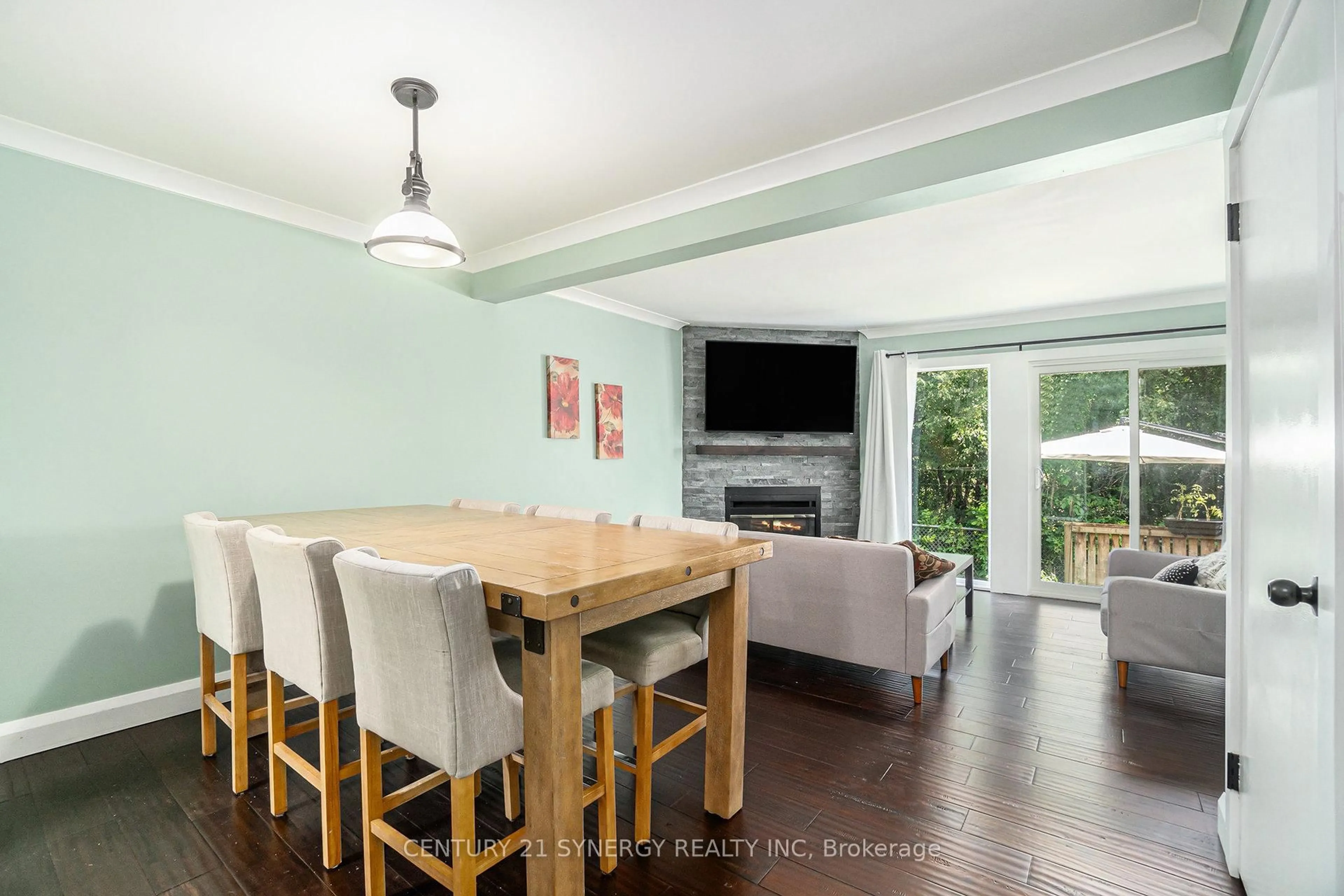 Dining room, wood/laminate floor for 46 Paddington Private #-, Ottawa Ontario K1V 0T2
