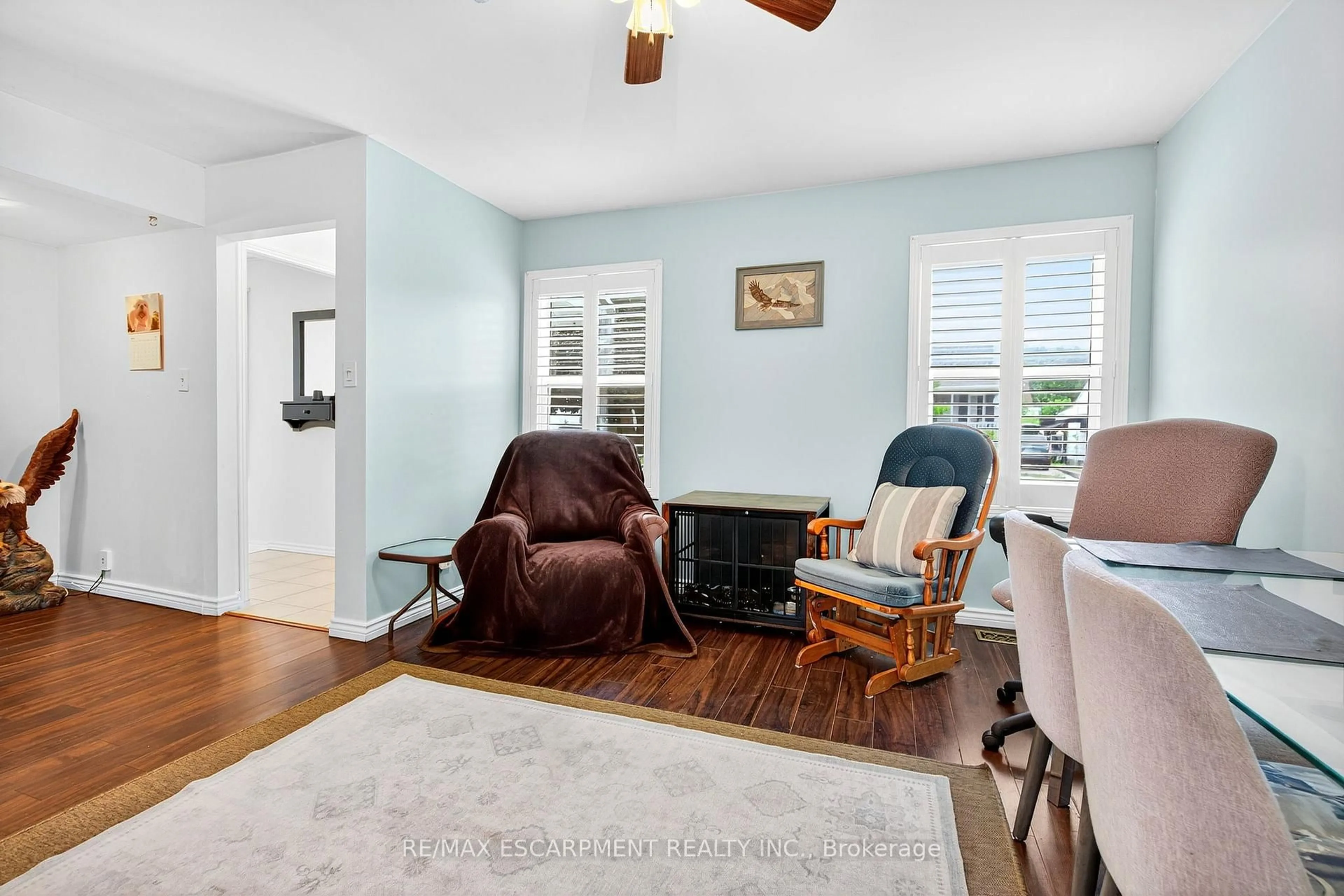 Living room with furniture, unknown for 15 Donald Ave, Hamilton Ontario L9H 1E9