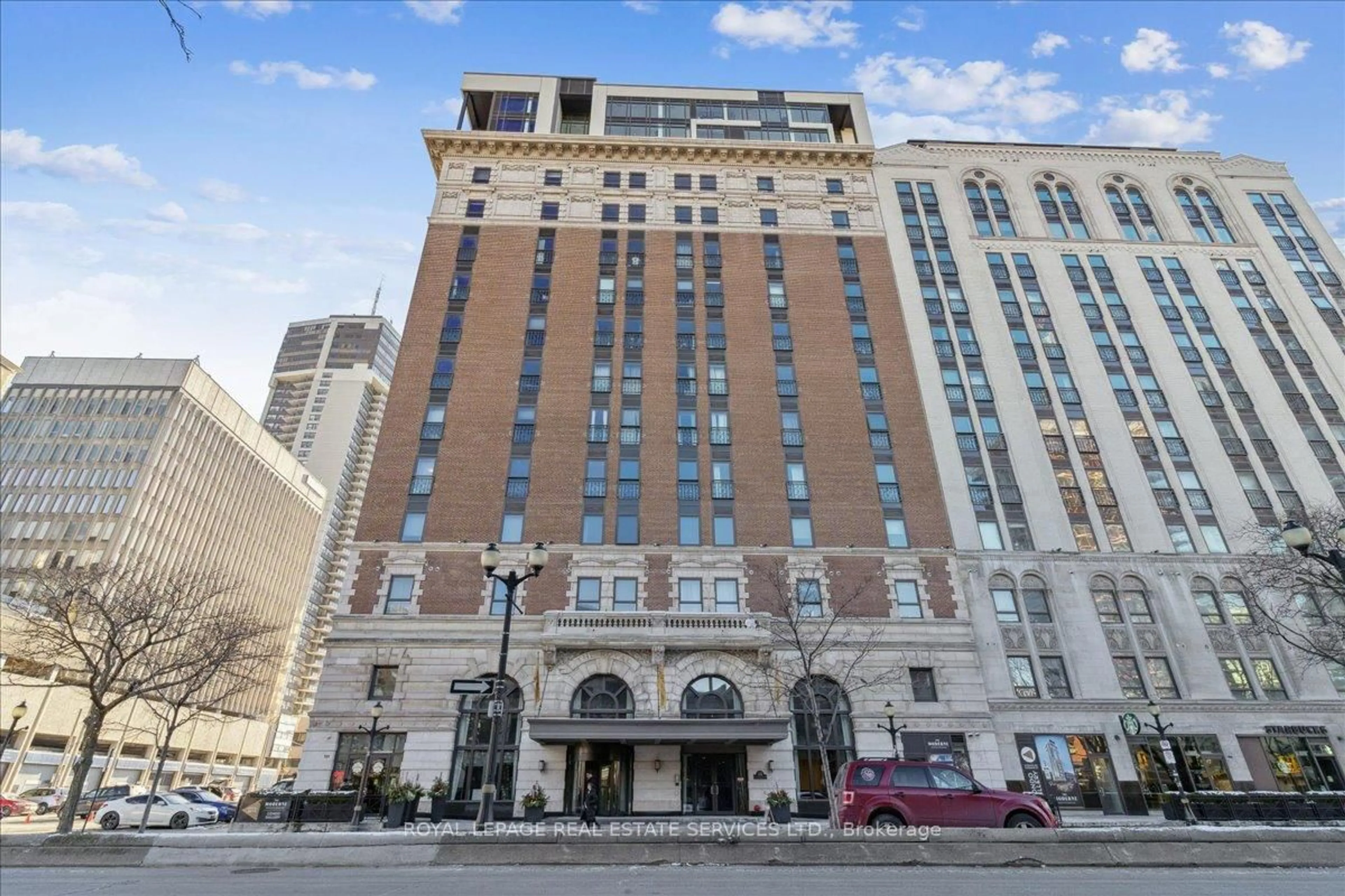 Lobby for 118 King St #920, Hamilton Ontario L8N 0A9