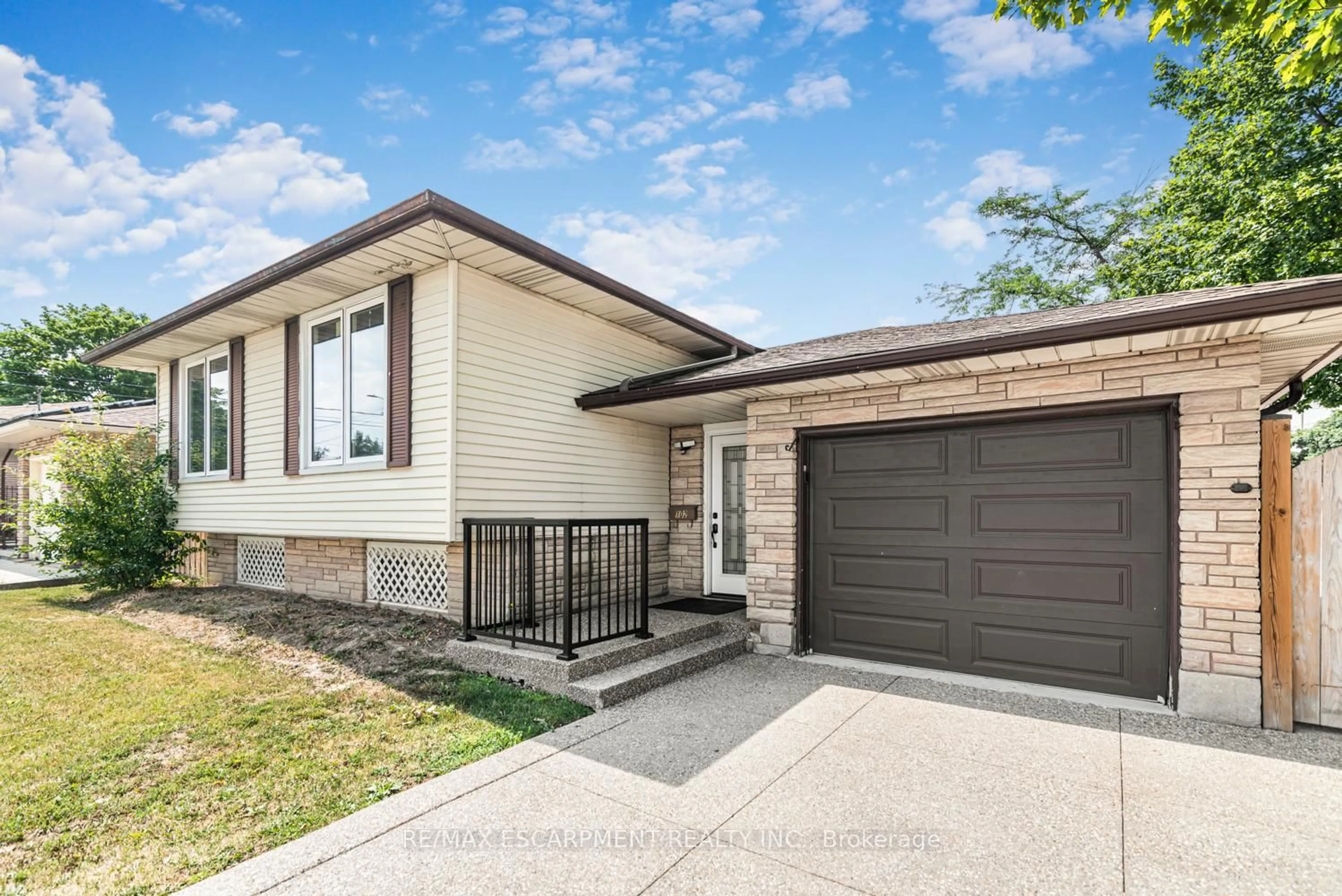 Home with brick exterior material, street for 102 Quaker Cres, Hamilton Ontario L8W 1H7