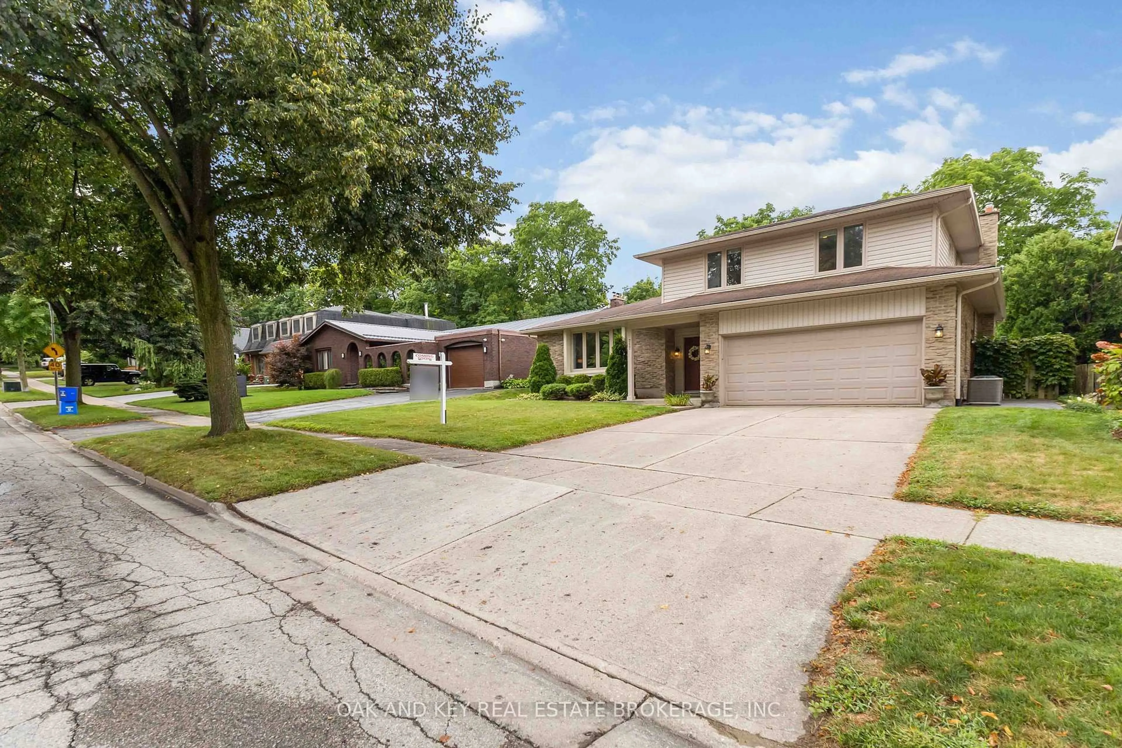 Unknown for 717 Griffith St, London South Ontario N6K 3A6
