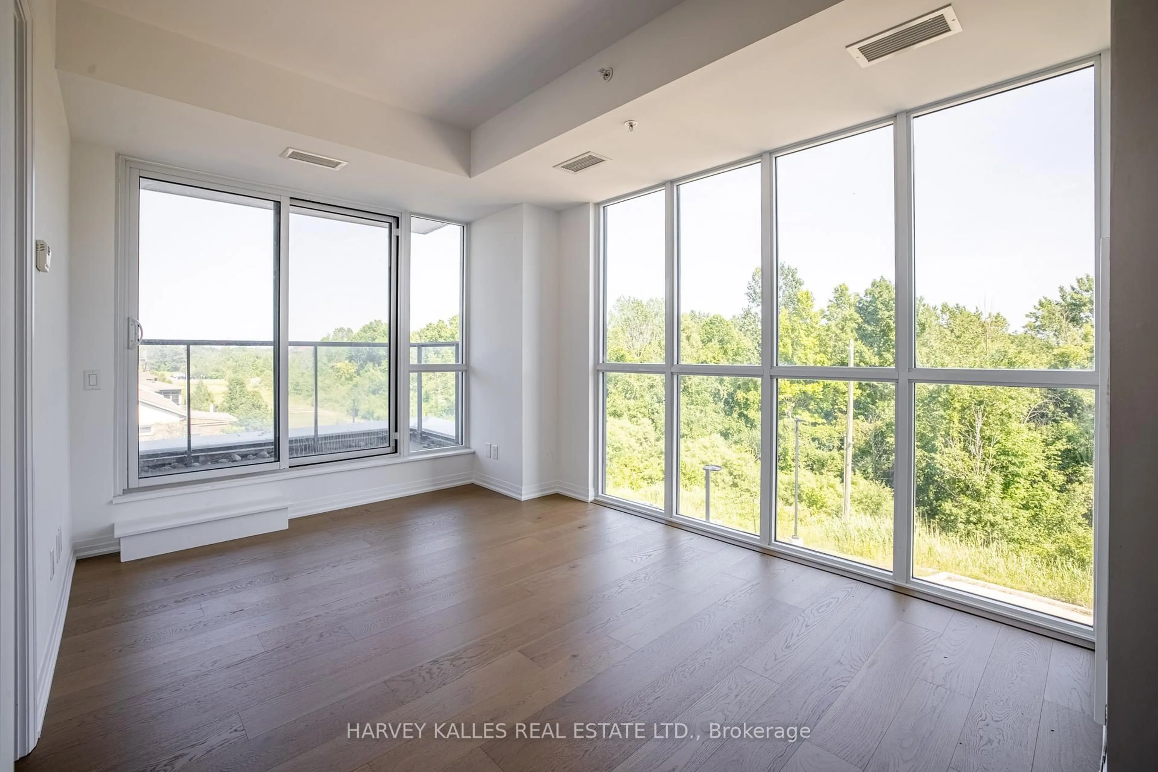 Unknown for 7711 Green Vista Gate #303, Niagara Falls Ontario L2G 0Y9