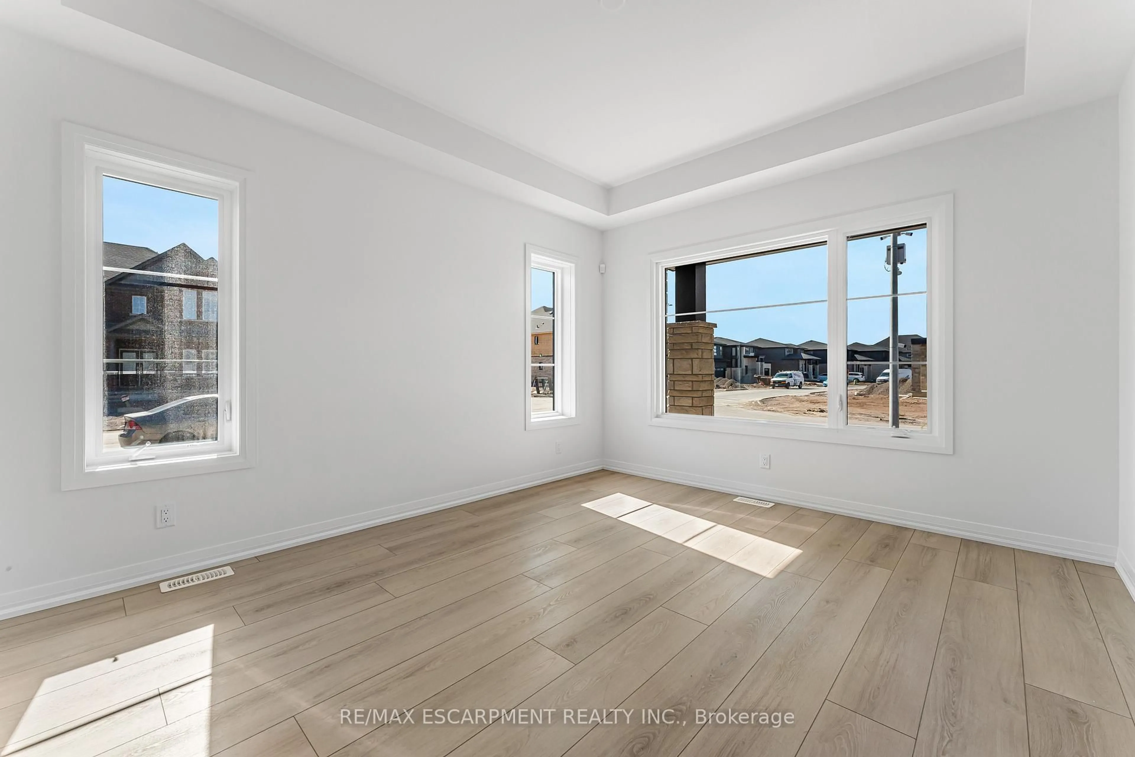 A pic of a room for 902 RUTHERFORD St, Fort Erie Ontario L2A 0H3
