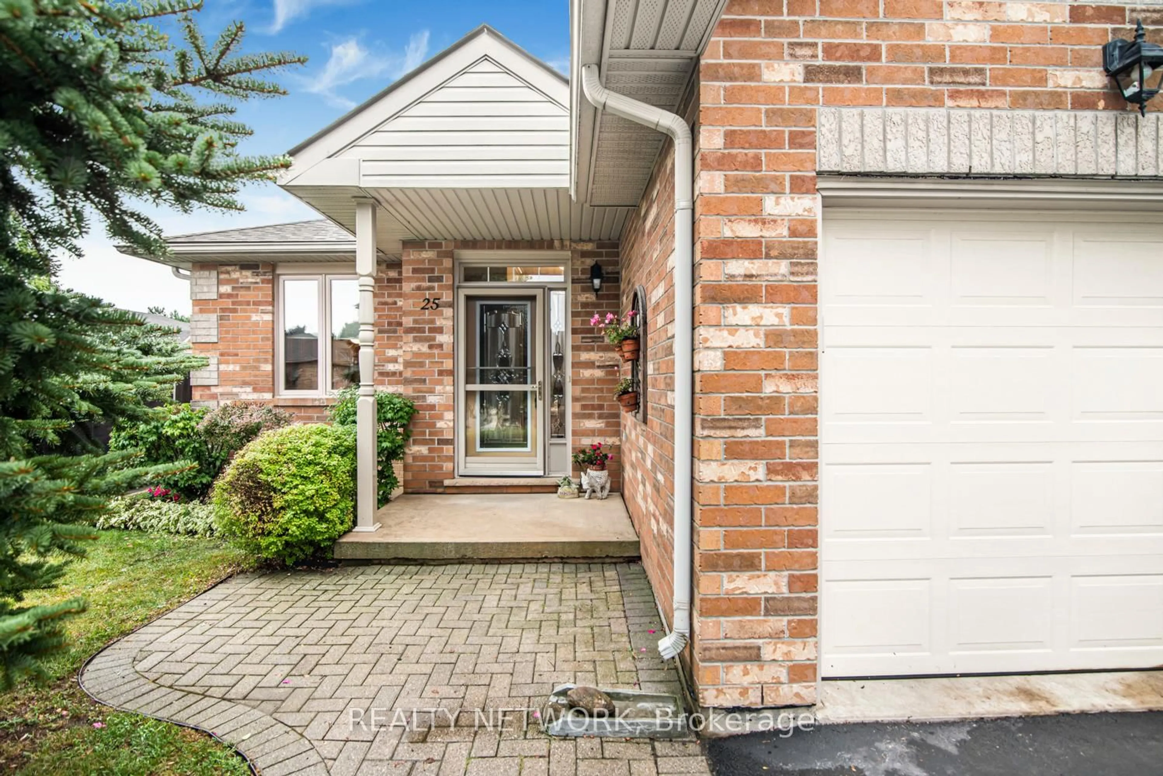 Home with brick exterior material, street for 25 Critzia Dr #25, Hamilton Ontario L0R 1W0