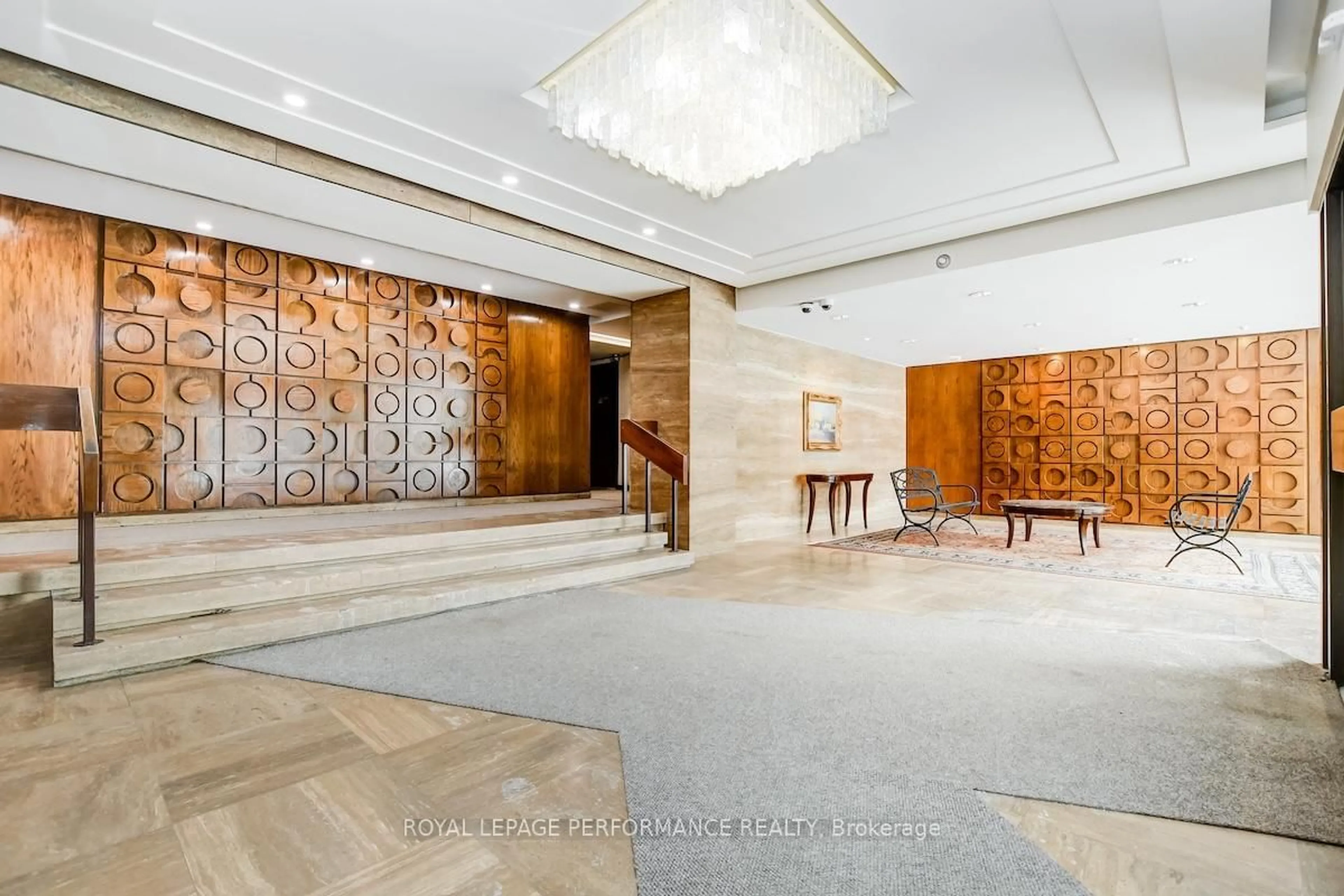Lobby for 2625 Regina St #207, Ottawa Ontario K2B 5W8