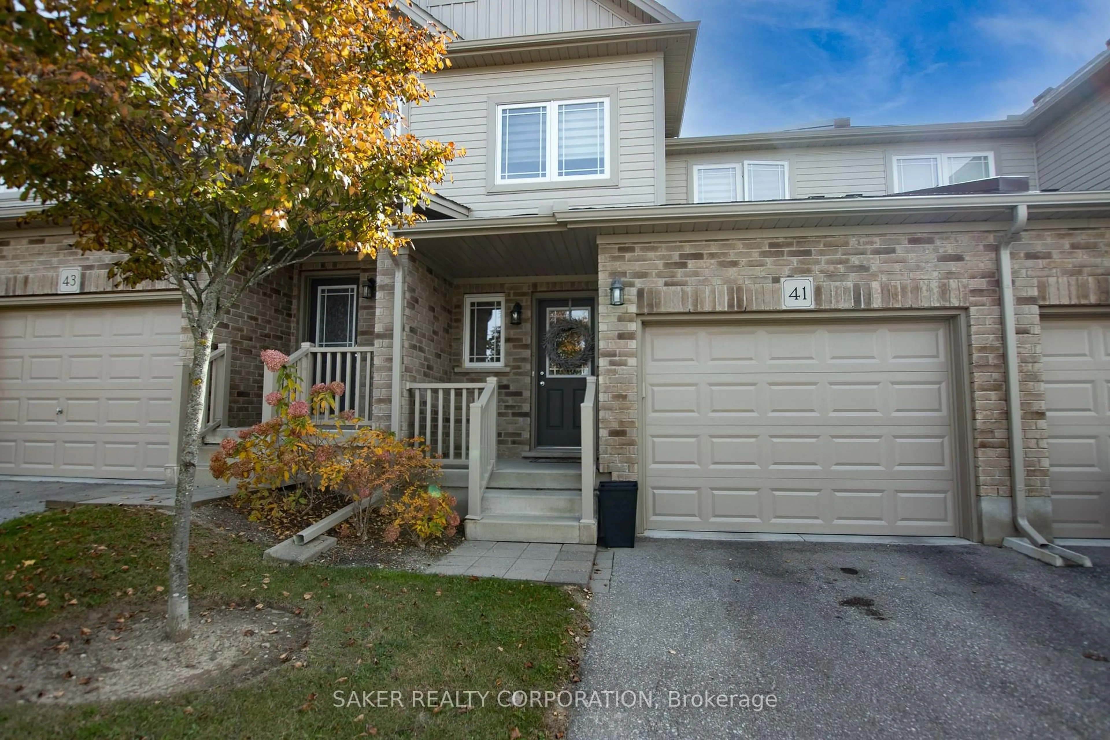 A pic from outside/outdoor area/front of a property/back of a property/a pic from drone, street for 1220 Riverbend Rd #41, London South Ontario N6K 0G5