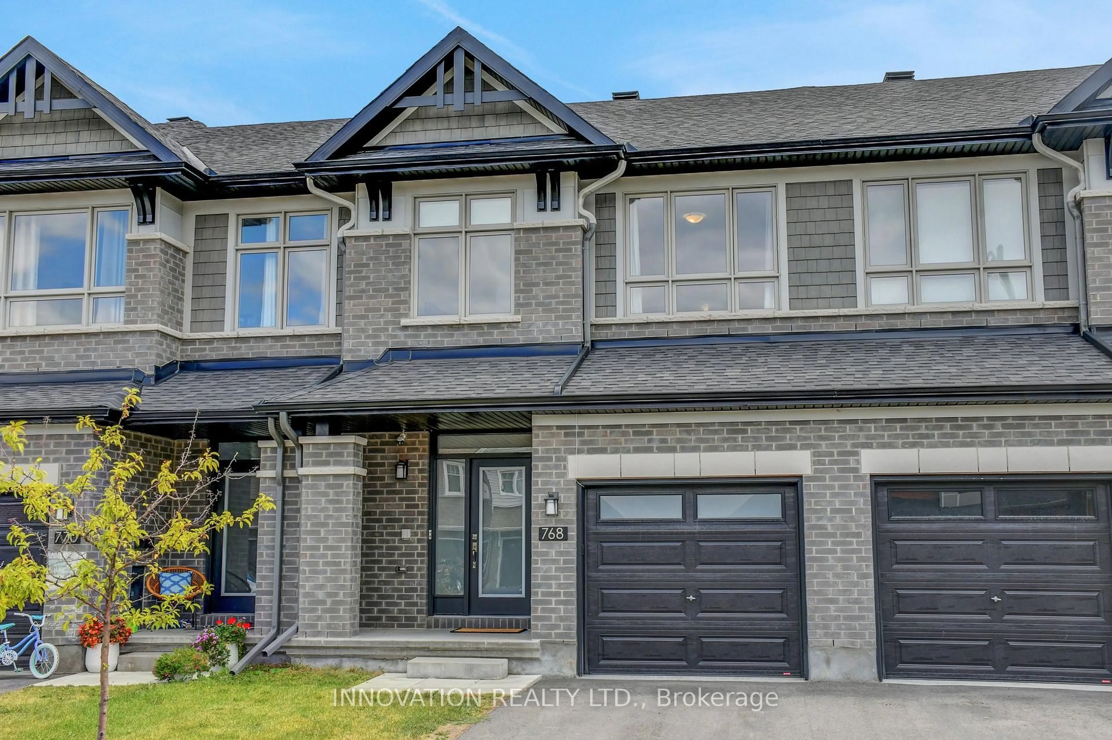 Home with brick exterior material, street for 768 Miikana Rd, Ottawa Ontario K1X 0H6