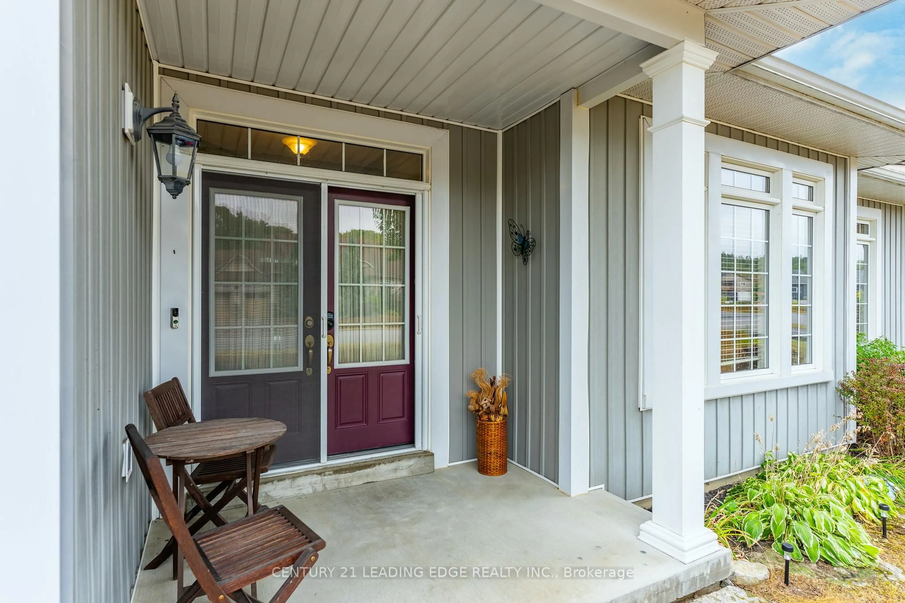Indoor entryway for 28 Windover Dr, Minden Hills Ontario K0M 2K0