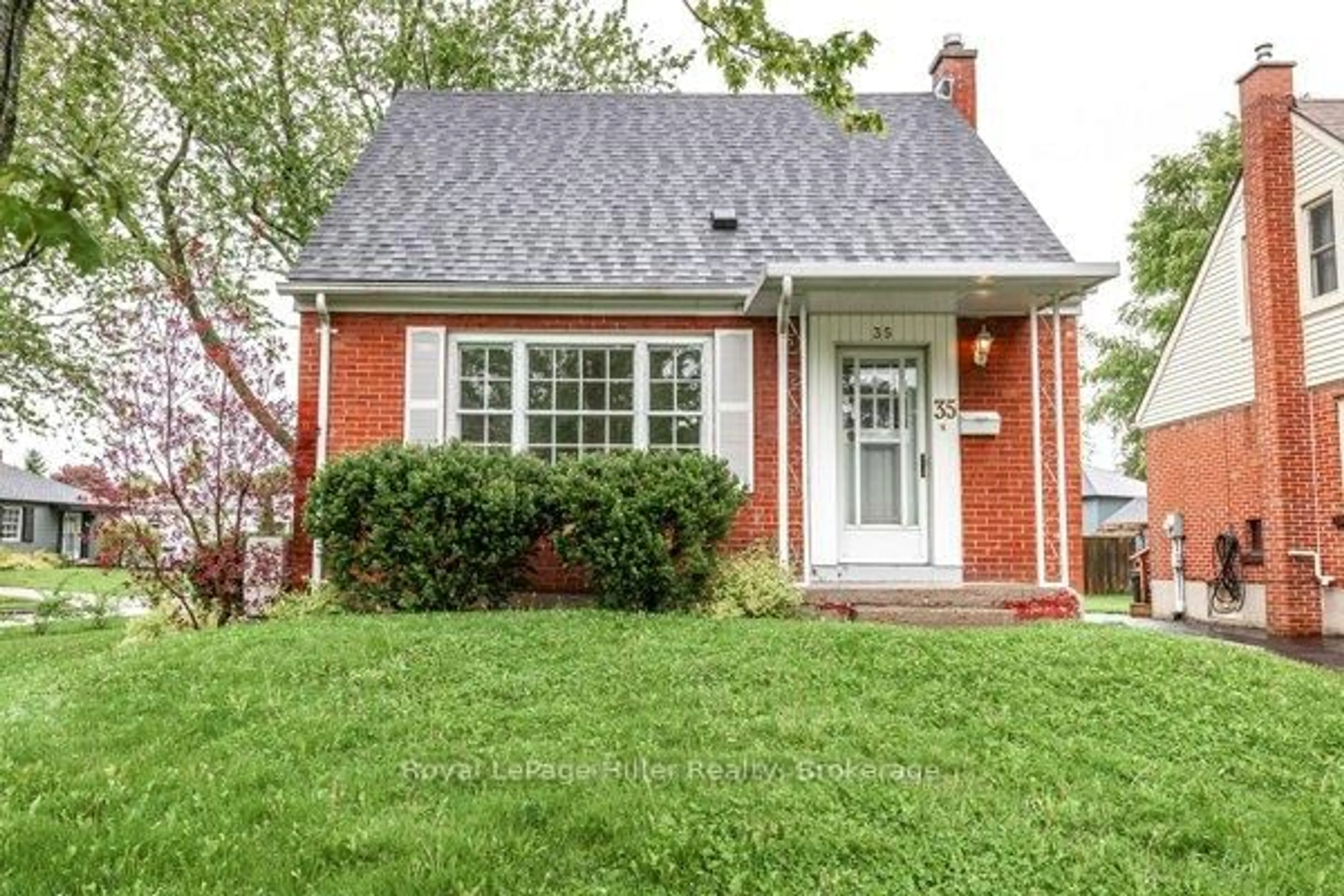 Home with brick exterior material, street for 35 Rankin St, Stratford Ontario N5A 6H8
