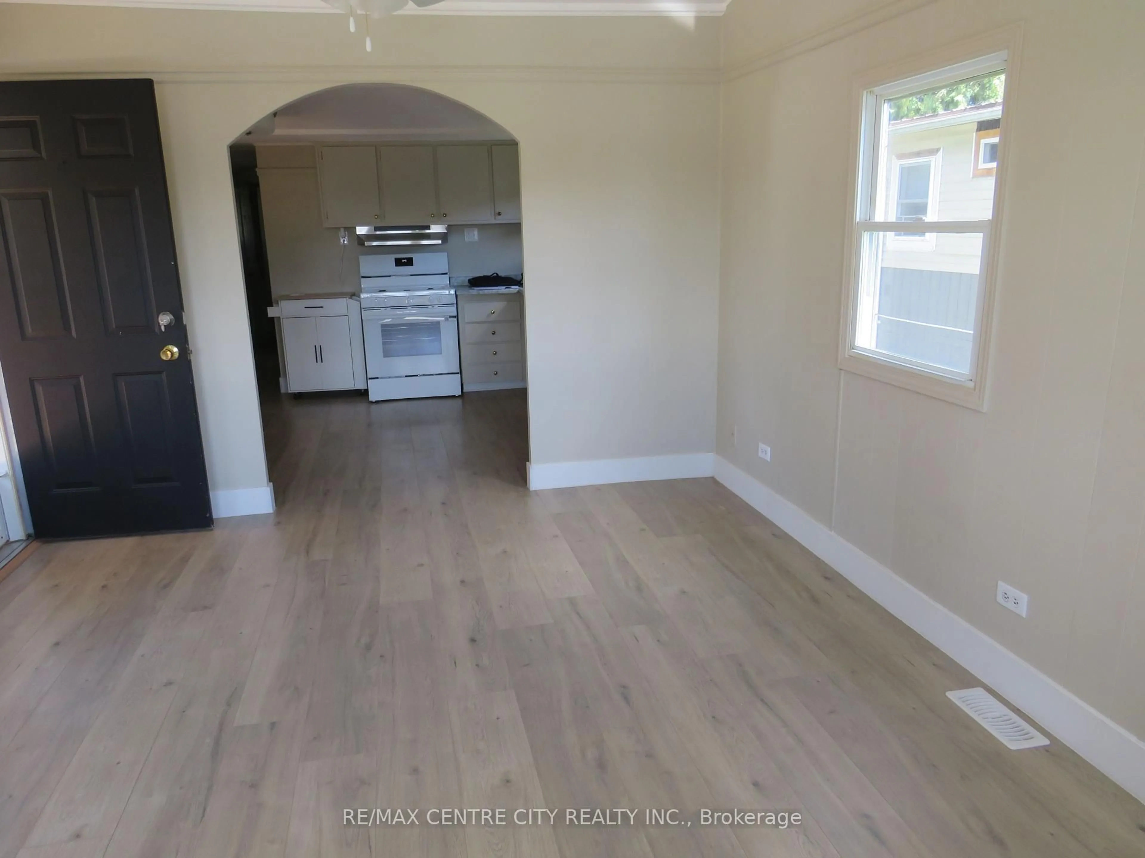 A pic of a room for 2189 Dundas St #120, London East Ontario N5V 1H3