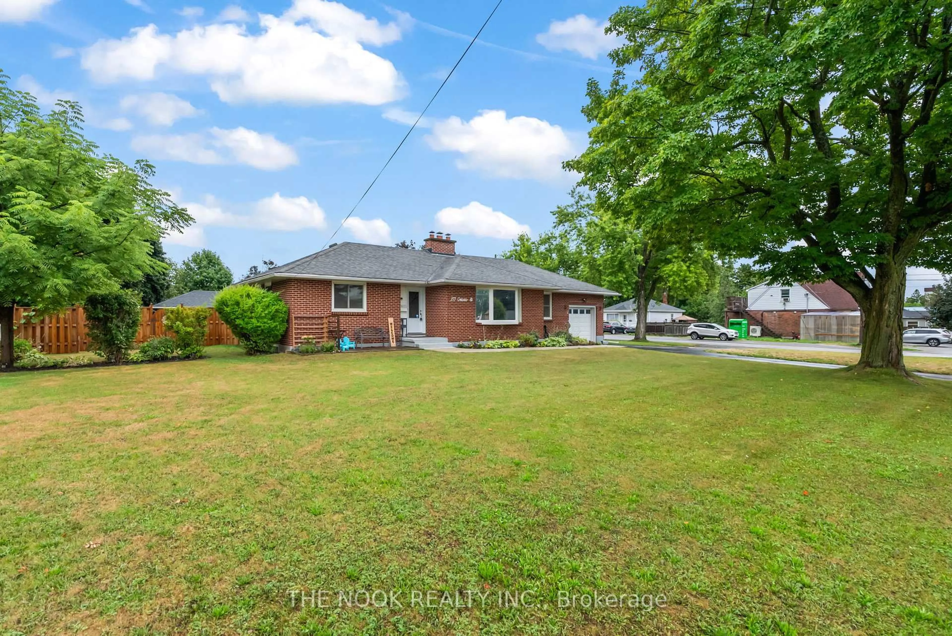A pic from outside/outdoor area/front of a property/back of a property/a pic from drone, street for 277 Ontario St, Port Hope Ontario L1A 2W3