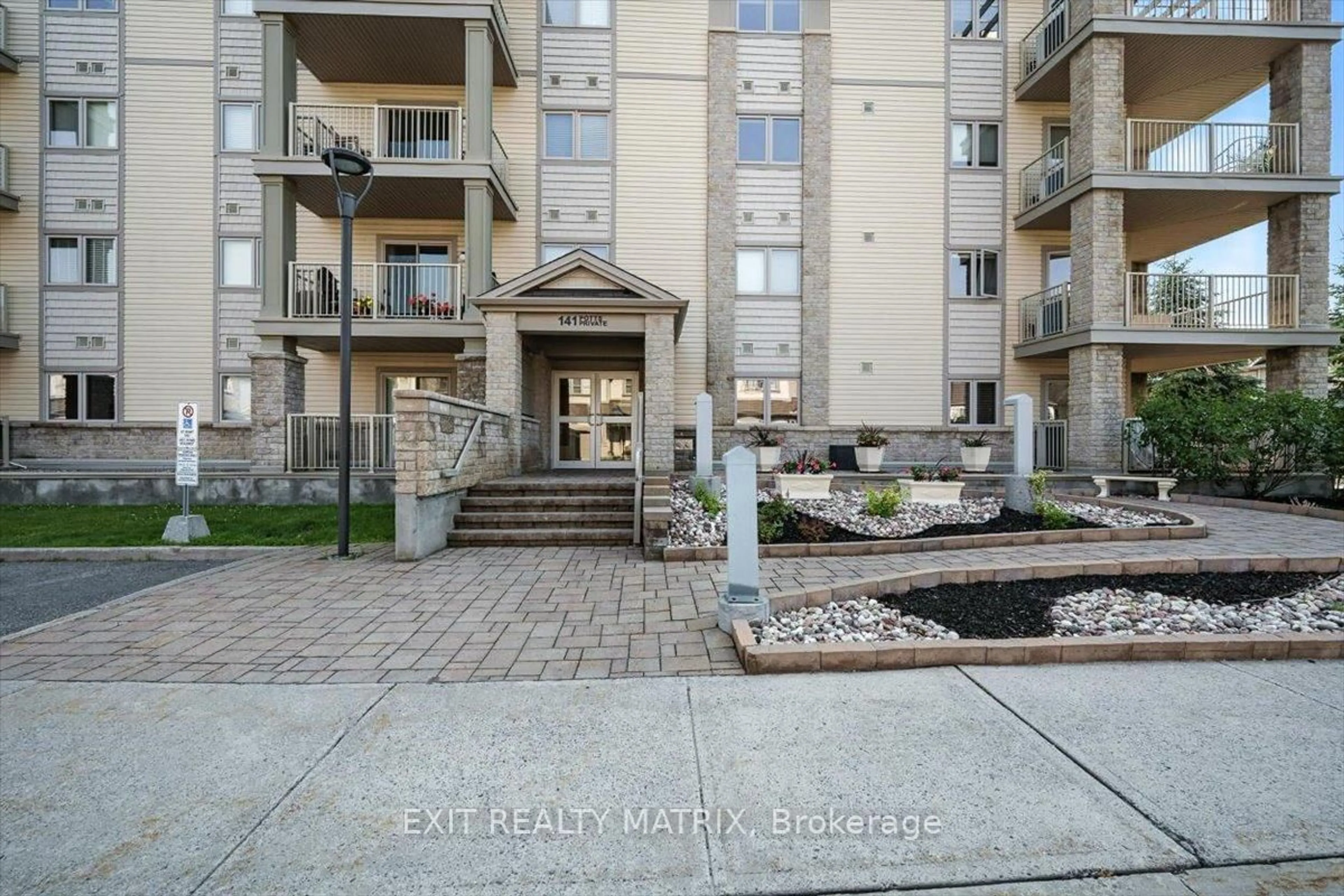 Unknown for 141 Potts Private #108, Ottawa Ontario K4A 0X9
