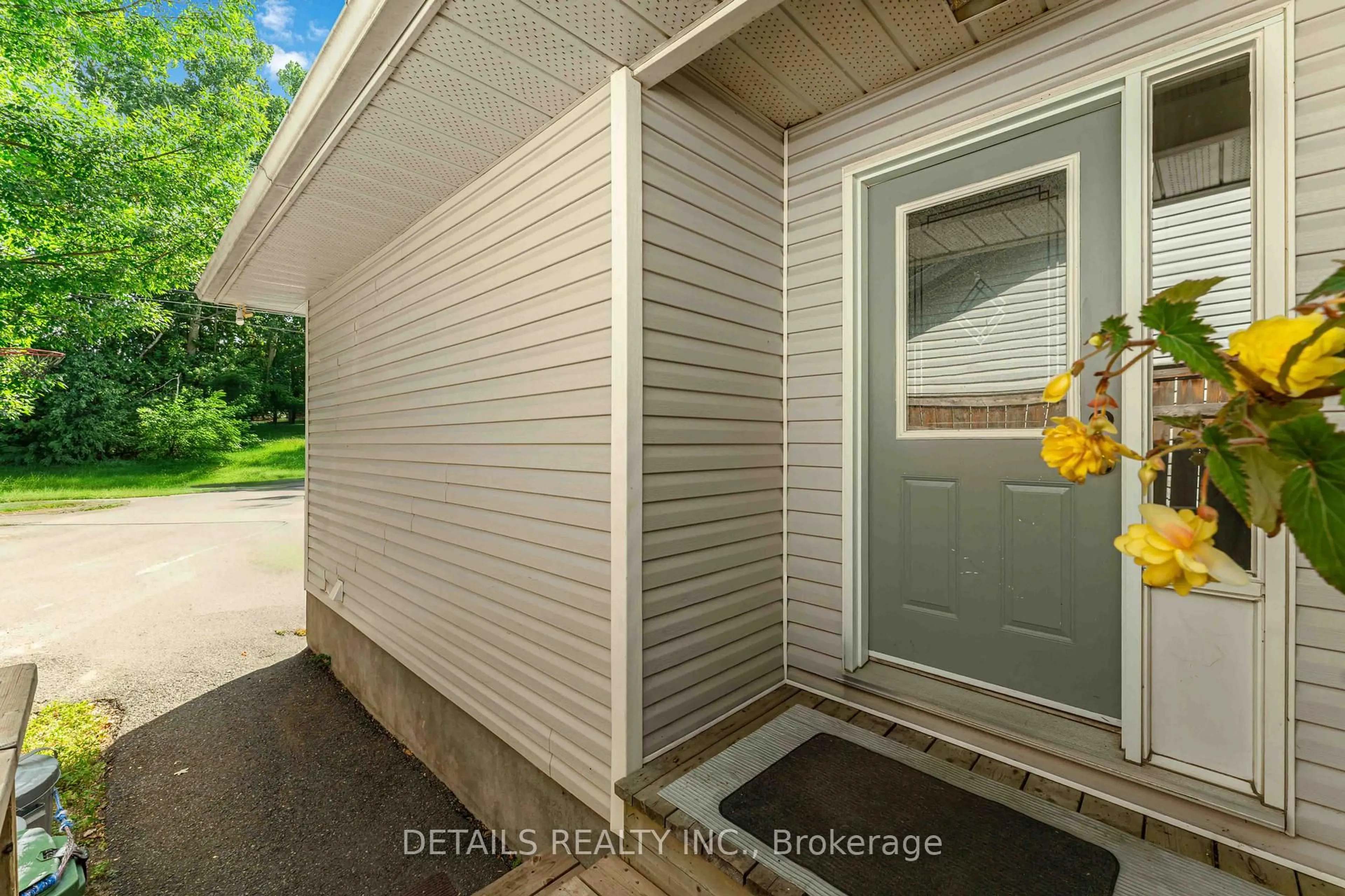 Unknown for 12 Henry Goulburn Way, Stittsville Ontario K2S 1N9