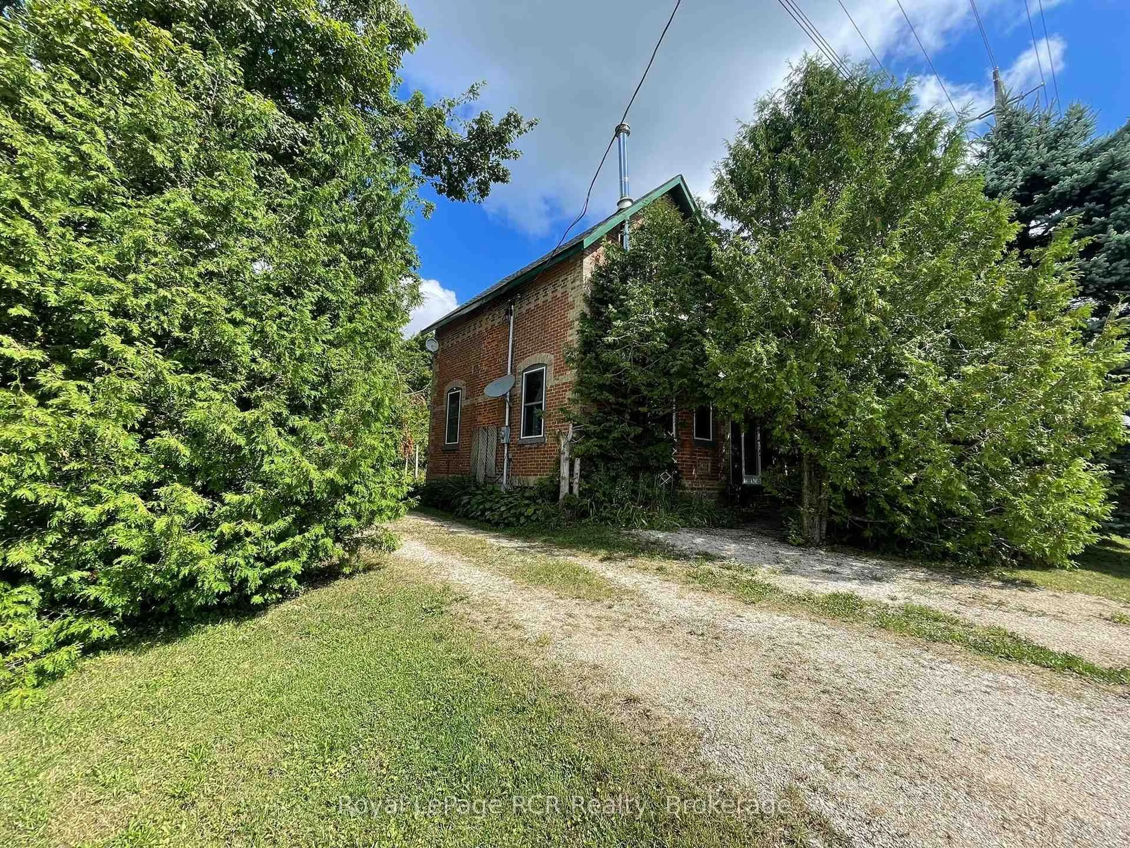 A pic from outside/outdoor area/front of a property/back of a property/a pic from drone, building for 349427 4th Concession B, Grey Highlands Ontario N0C 1M0