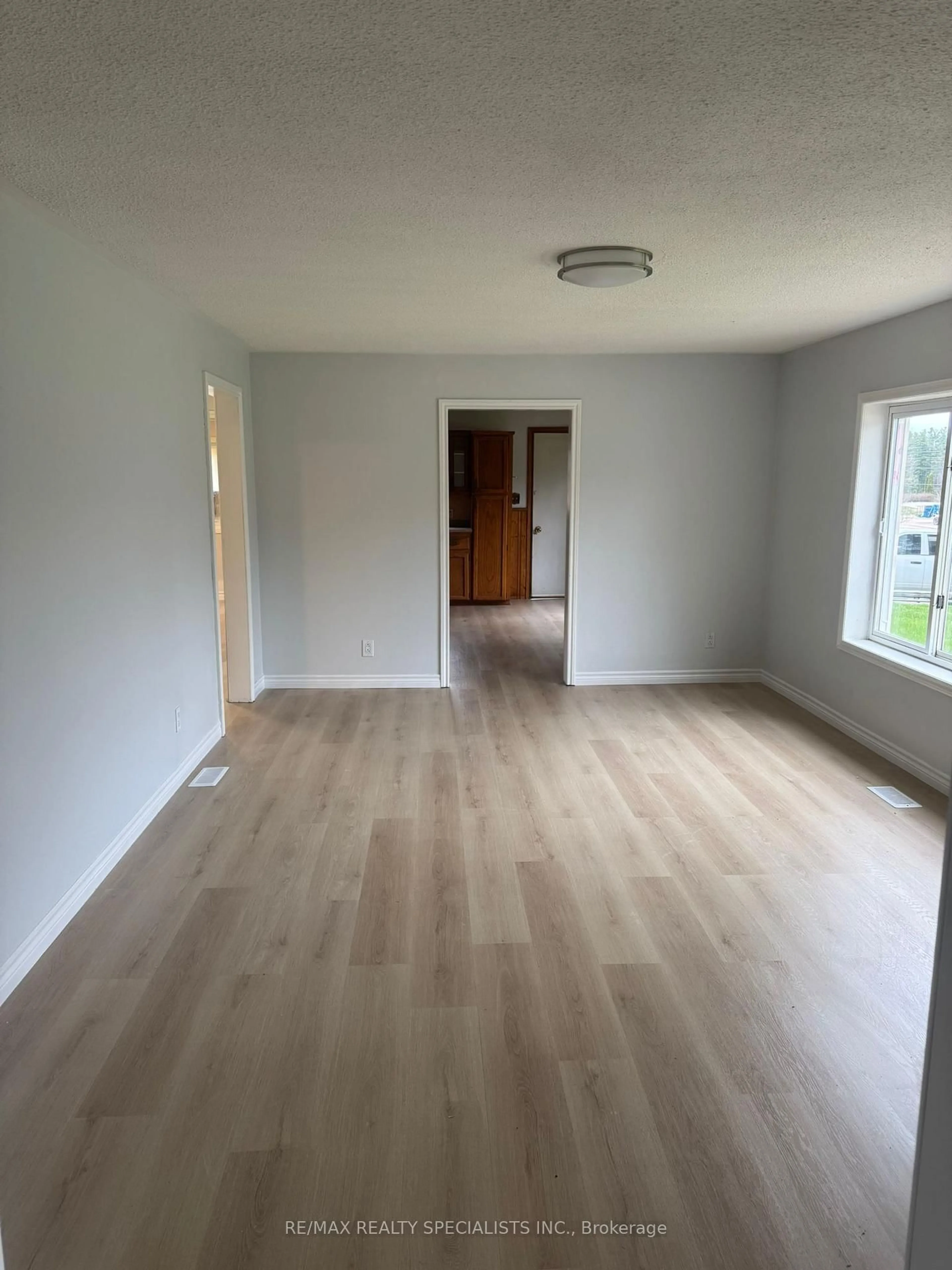 A pic of a room for 16 Stimears Lake Rd, Bancroft Ontario K0L 2L0