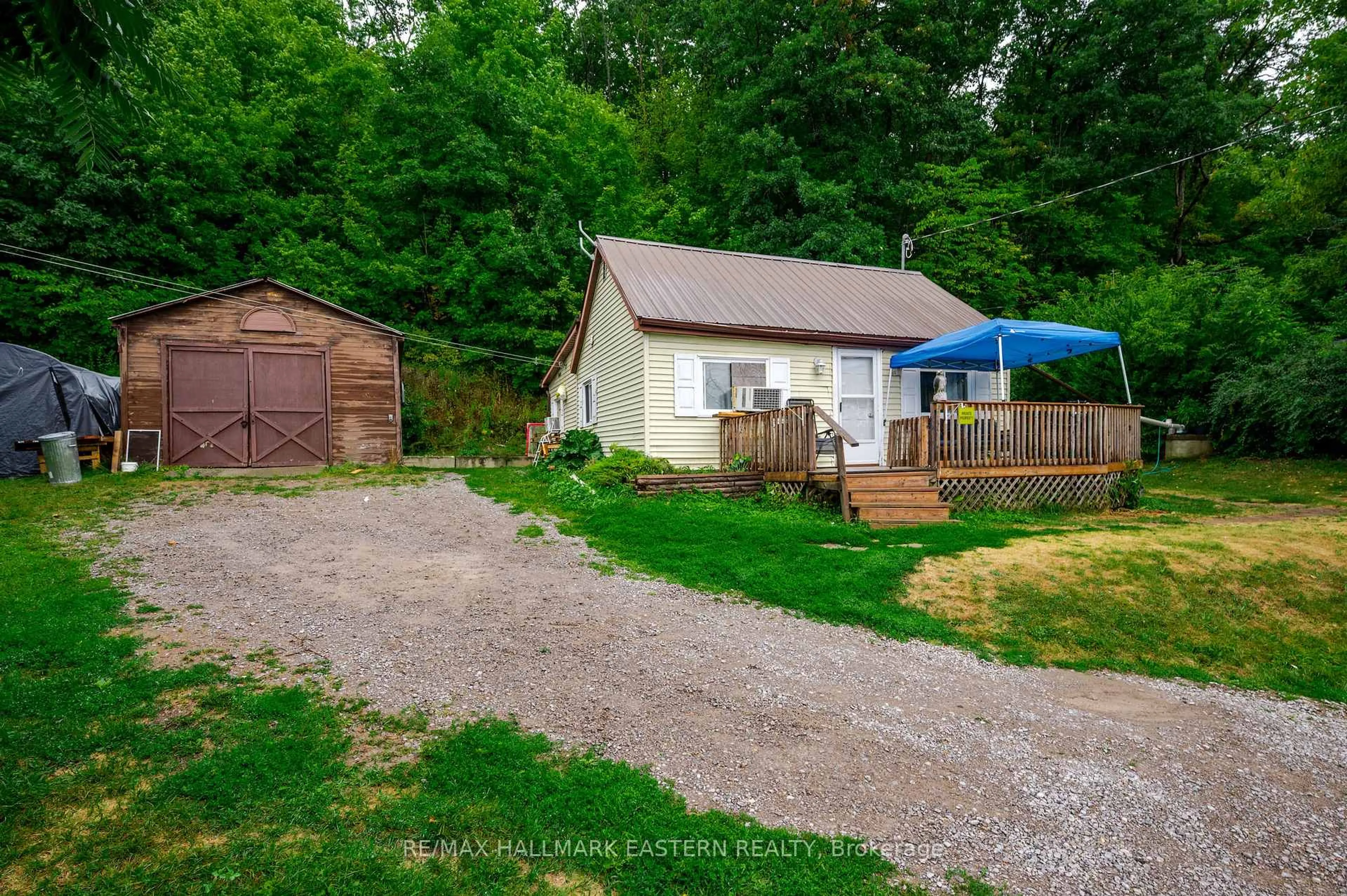 A pic from outside/outdoor area/front of a property/back of a property/a pic from drone, unknown for 4991 County Road 30 Rd, Trent Hills Ontario K0L 1L0