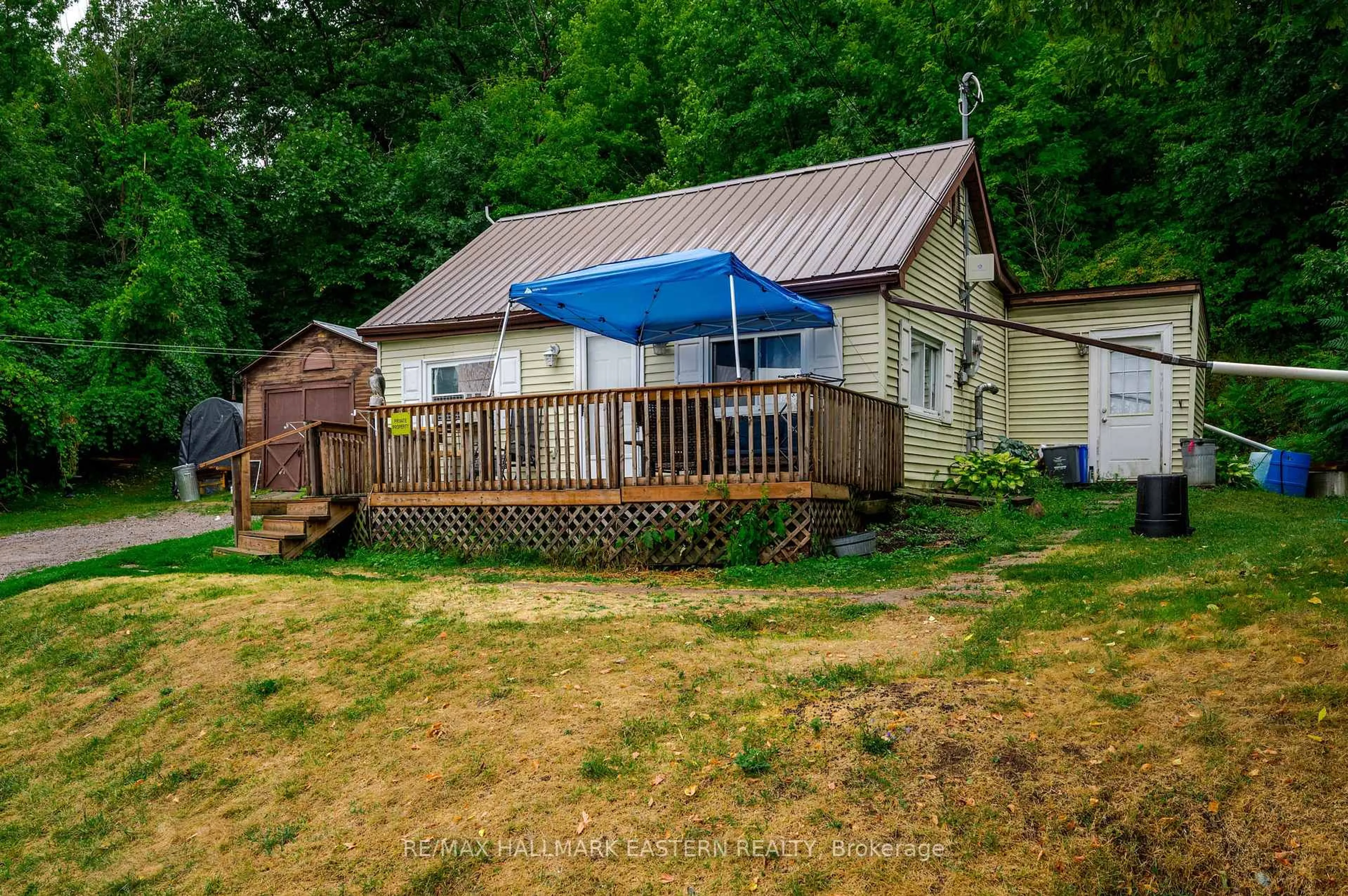 A pic from outside/outdoor area/front of a property/back of a property/a pic from drone, unknown for 4991 County Road 30 Rd, Trent Hills Ontario K0L 1L0