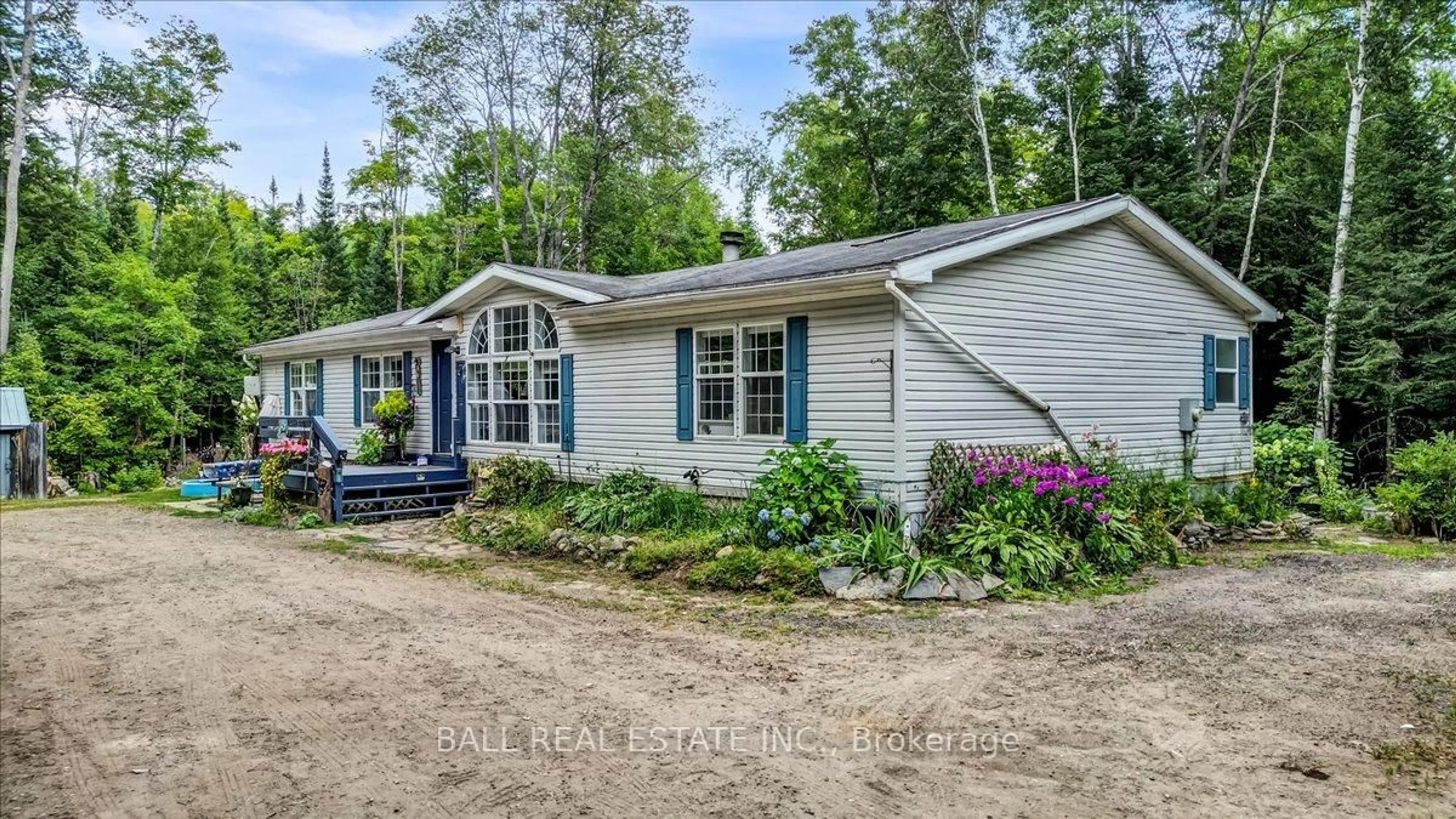 Unknown for 5005 Loop Rd, Highlands East Ontario K0L 2A0