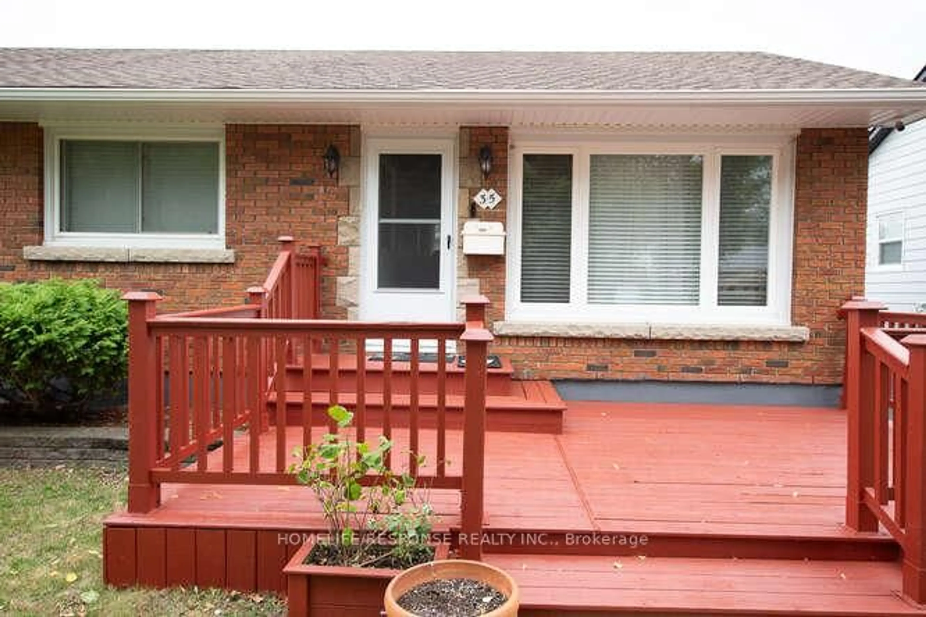 Unknown for 35 PARKDALE Dr, Thorold Ontario L2V 2N5