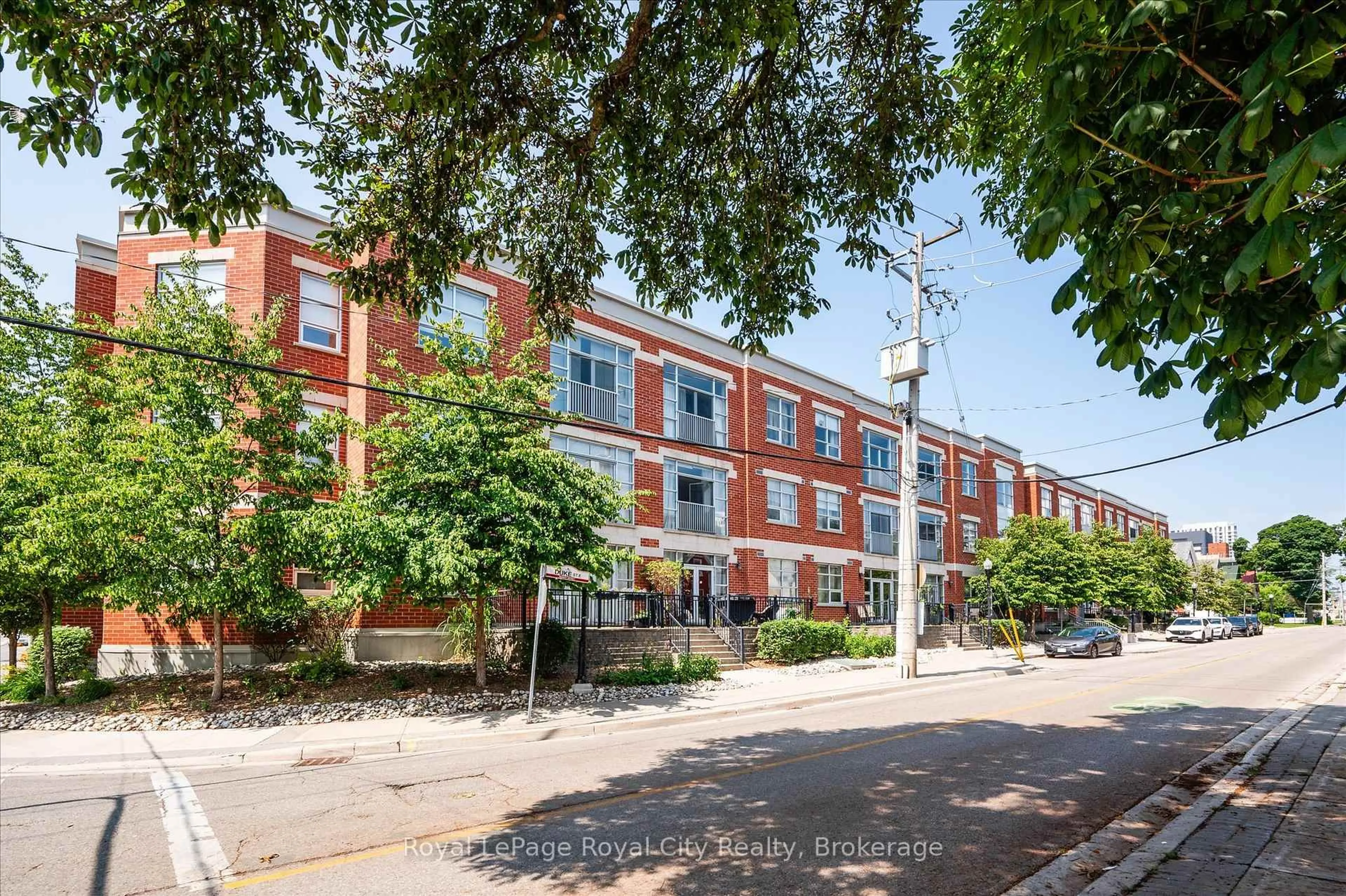 A pic from outside/outdoor area/front of a property/back of a property/a pic from drone, street for 165 Duke St #118, Kitchener Ontario N2H 6T8