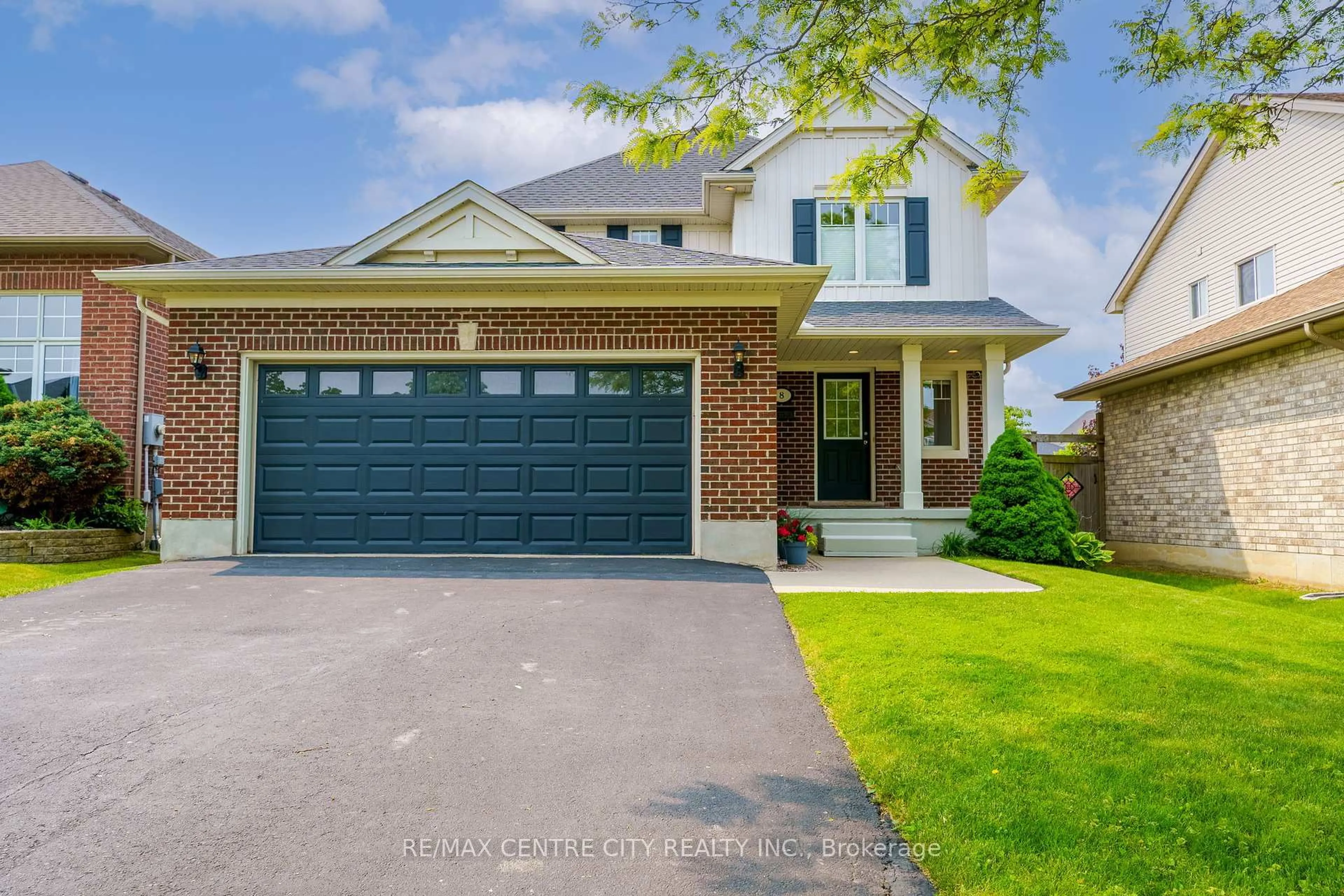 Home with brick exterior material, street for 8 Fenwick Crt, St. Thomas Ontario N5R 6M6
