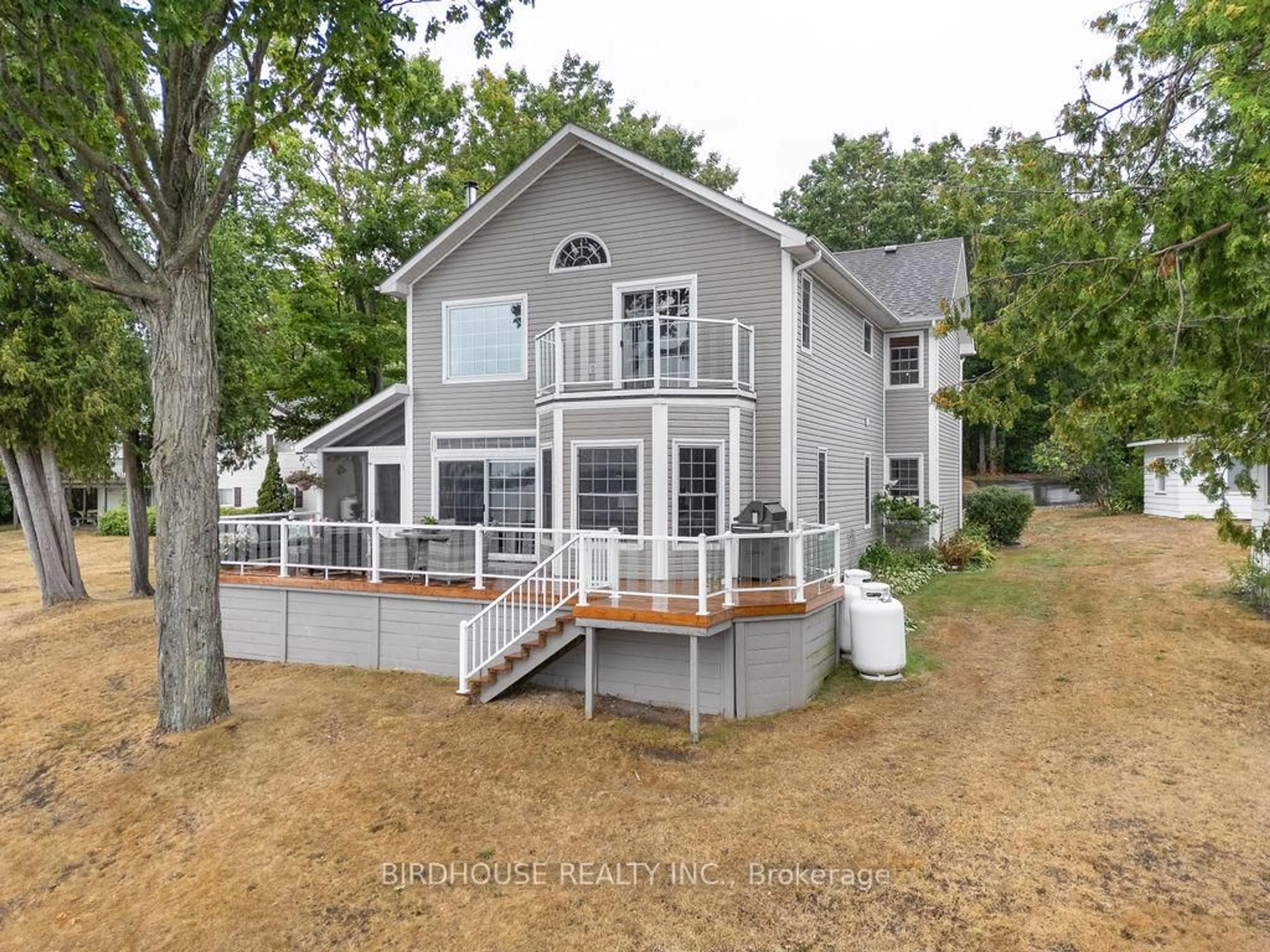 Home with vinyl exterior material, water/lake/river/ocean view for 12 Northview St, Kawartha Lakes Ontario K0M 1G0