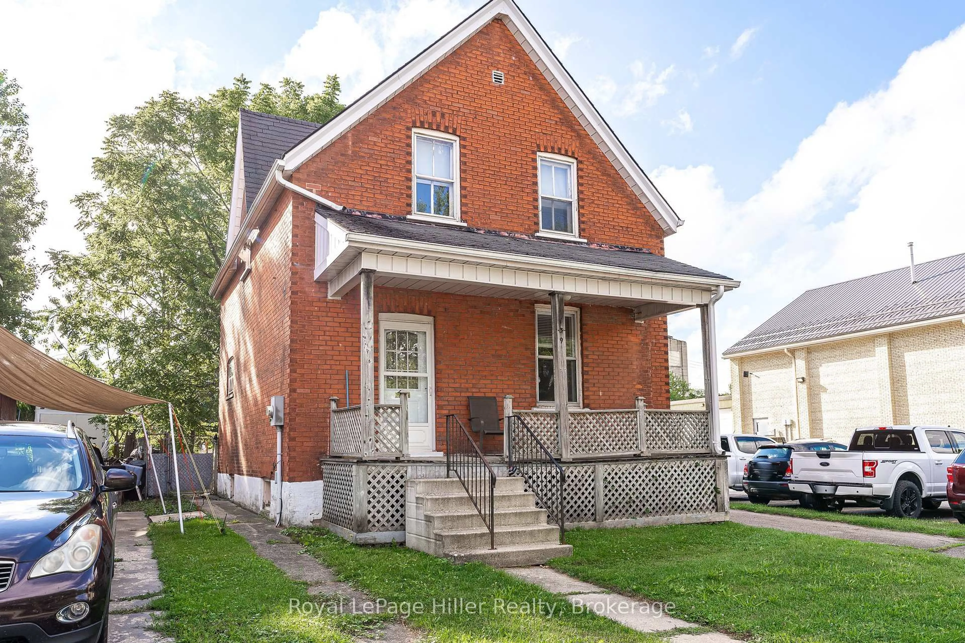 Home with brick exterior material, street for 139 Wellington St, Stratford Ontario N5A 2L4