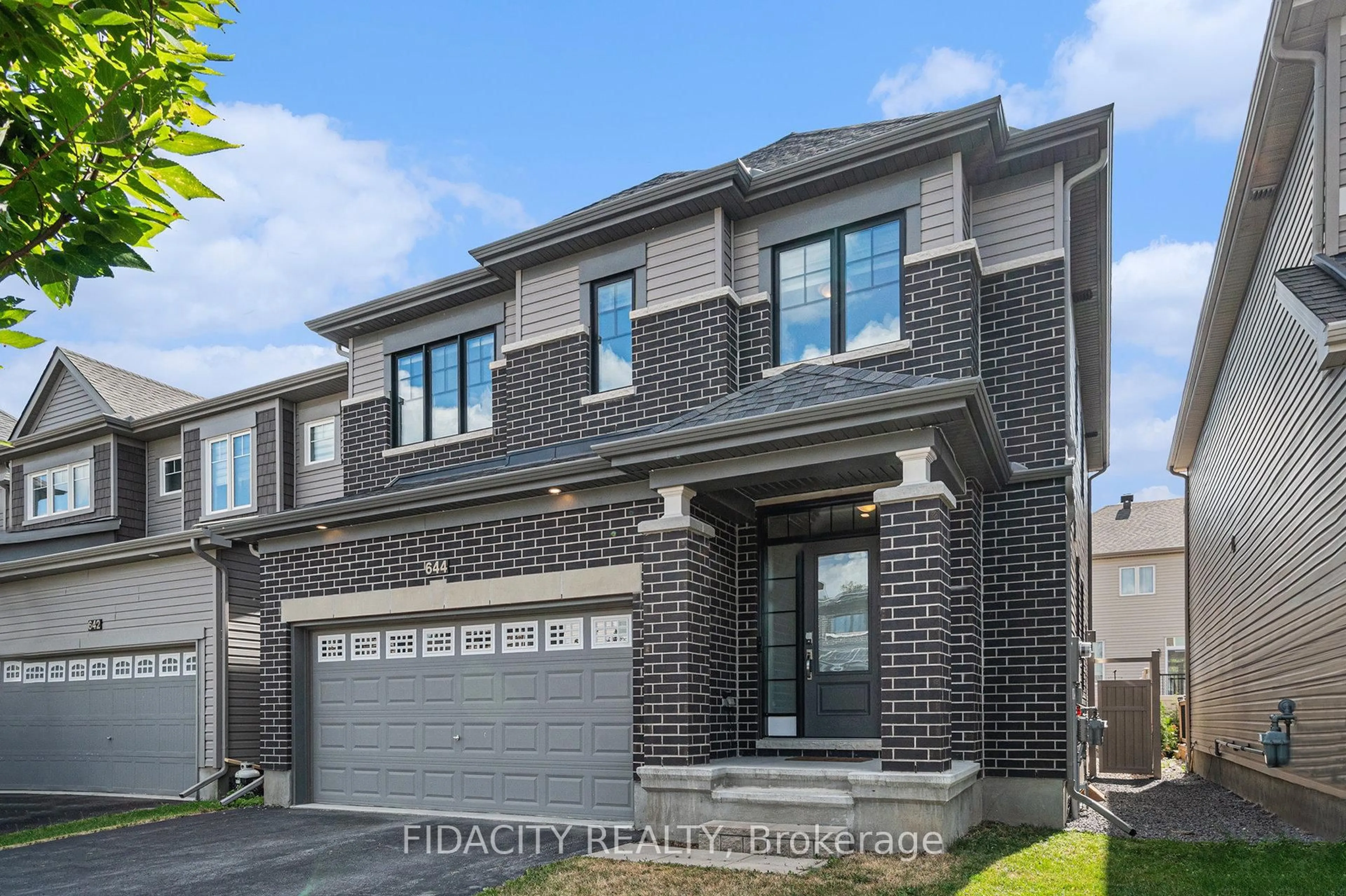Home with brick exterior material, street for 644 Eagle Crest Hts, Ottawa Ontario K2S 2E6