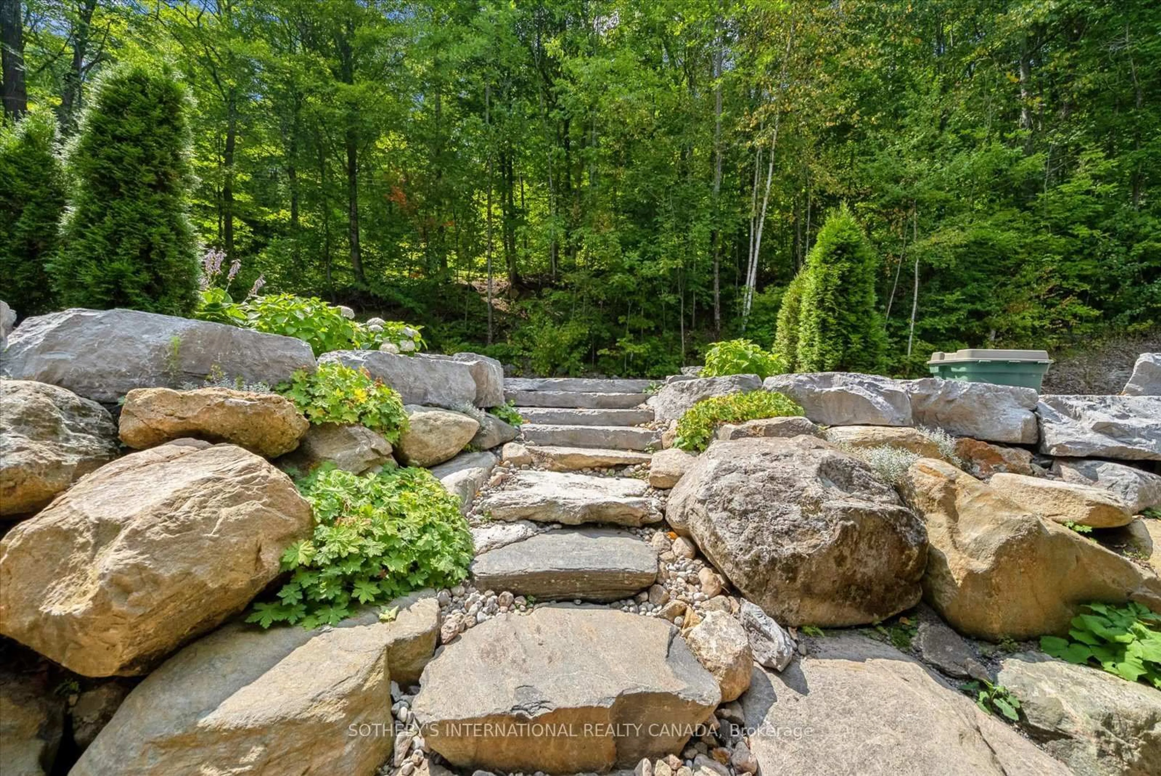 Patio, unknown for 1068 Upper Lane, Highlands East Ontario K0L 2Y0