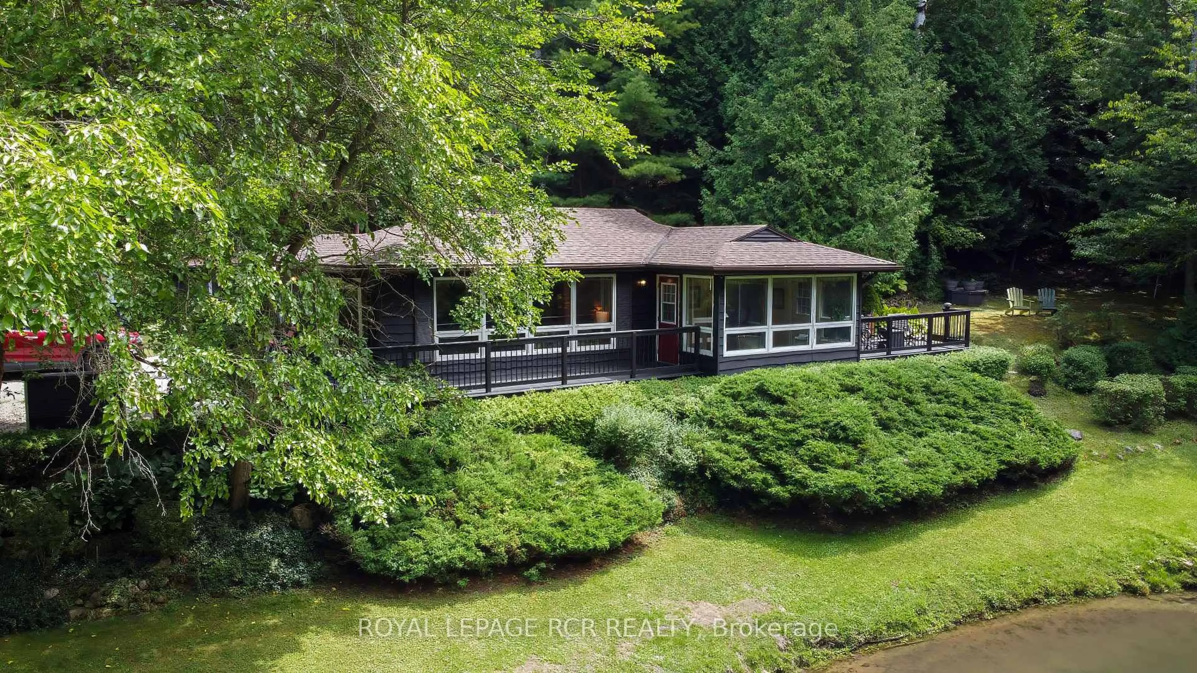 A pic from outside/outdoor area/front of a property/back of a property/a pic from drone, water/lake/river/ocean view for 677303 Centre Rd, Mulmur Ontario L9V 0E5
