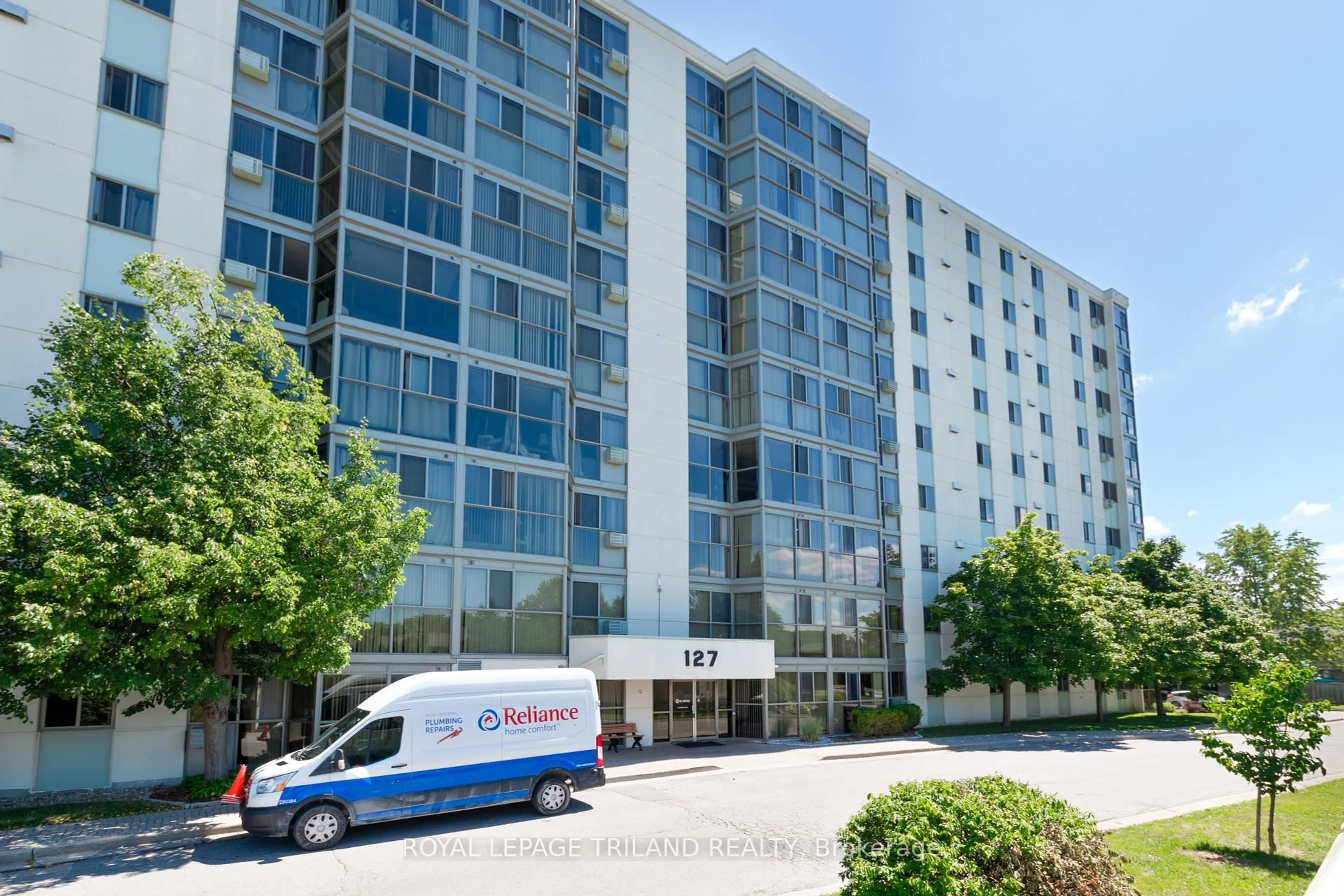 Unknown for 127 Belmont Dr #802, London South Ontario N6J 4J7
