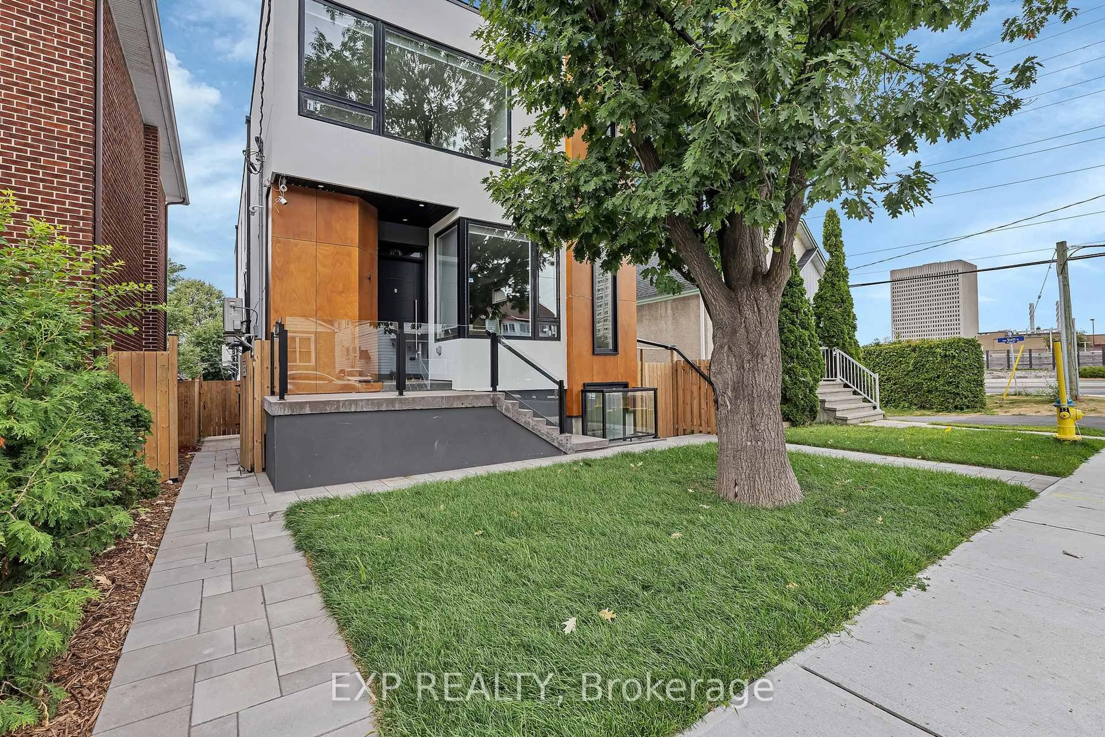 Home with brick exterior material, street for 4A HURON Ave, Ottawa Ontario K1Y 0V9