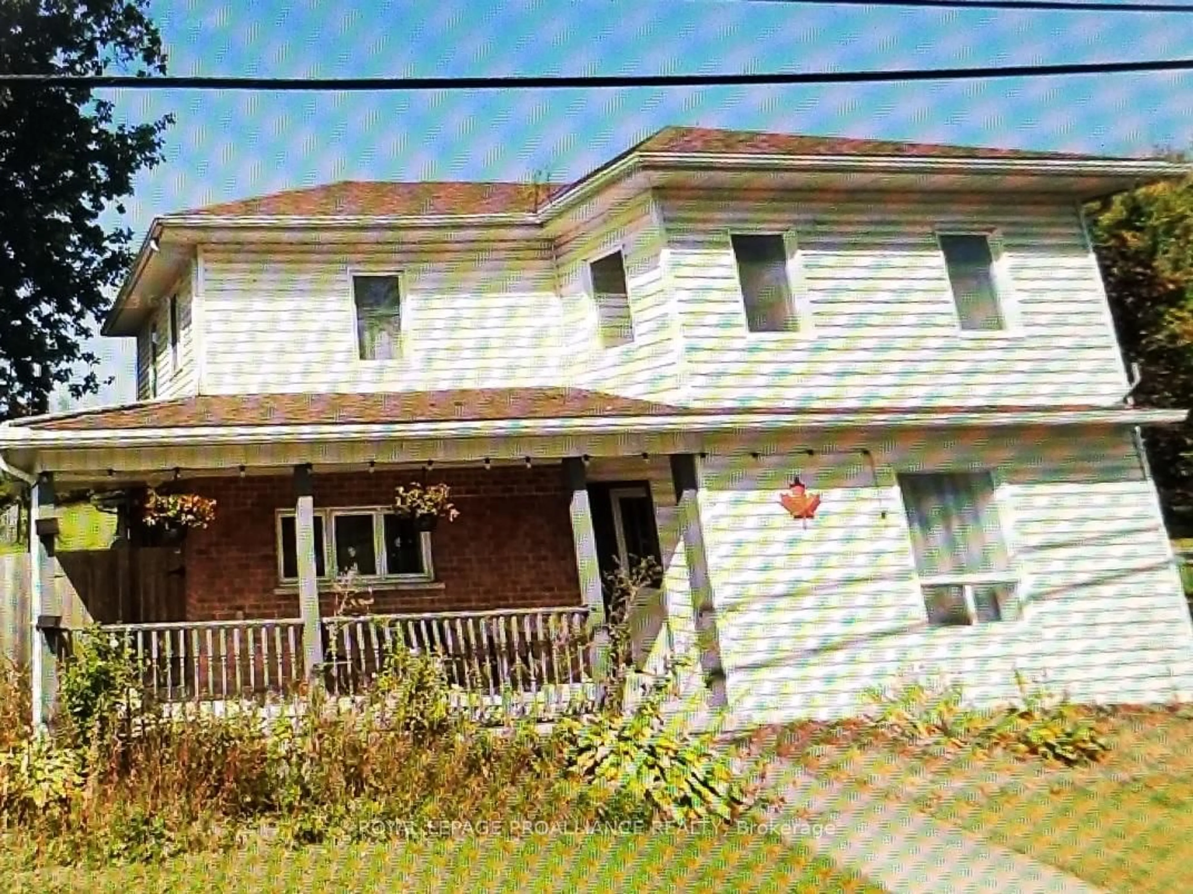 Home with brick exterior material, building for 2973 County 14 Rd, Kaladar Ontario K0K 1Z0